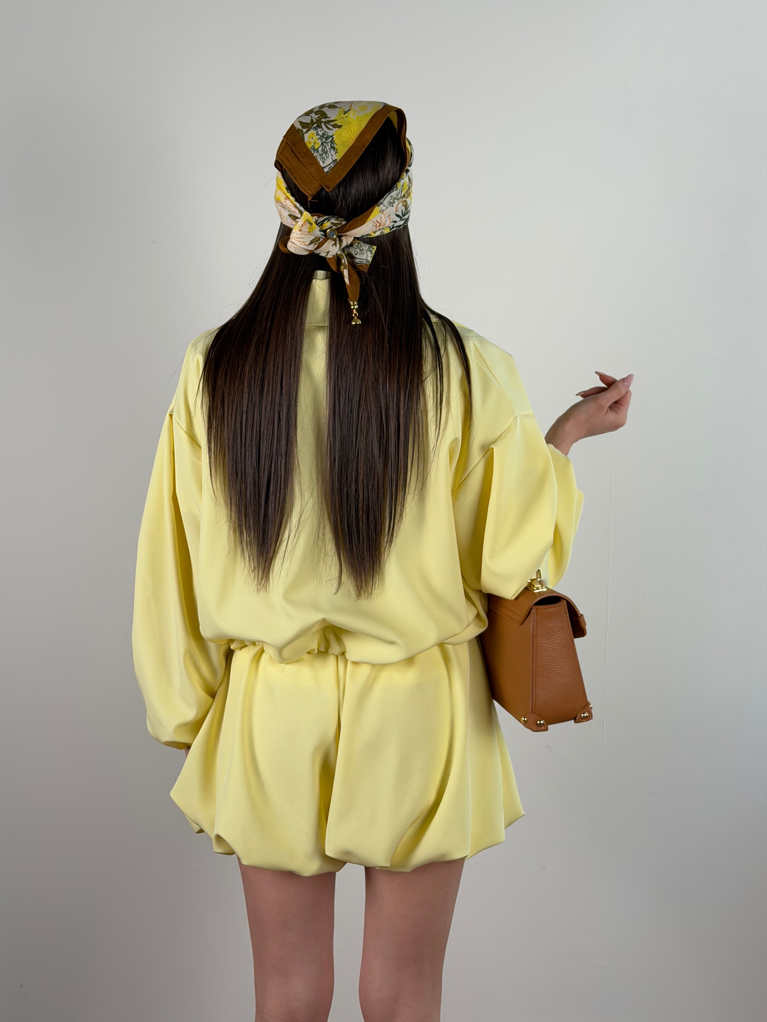 Completo Milano giallo