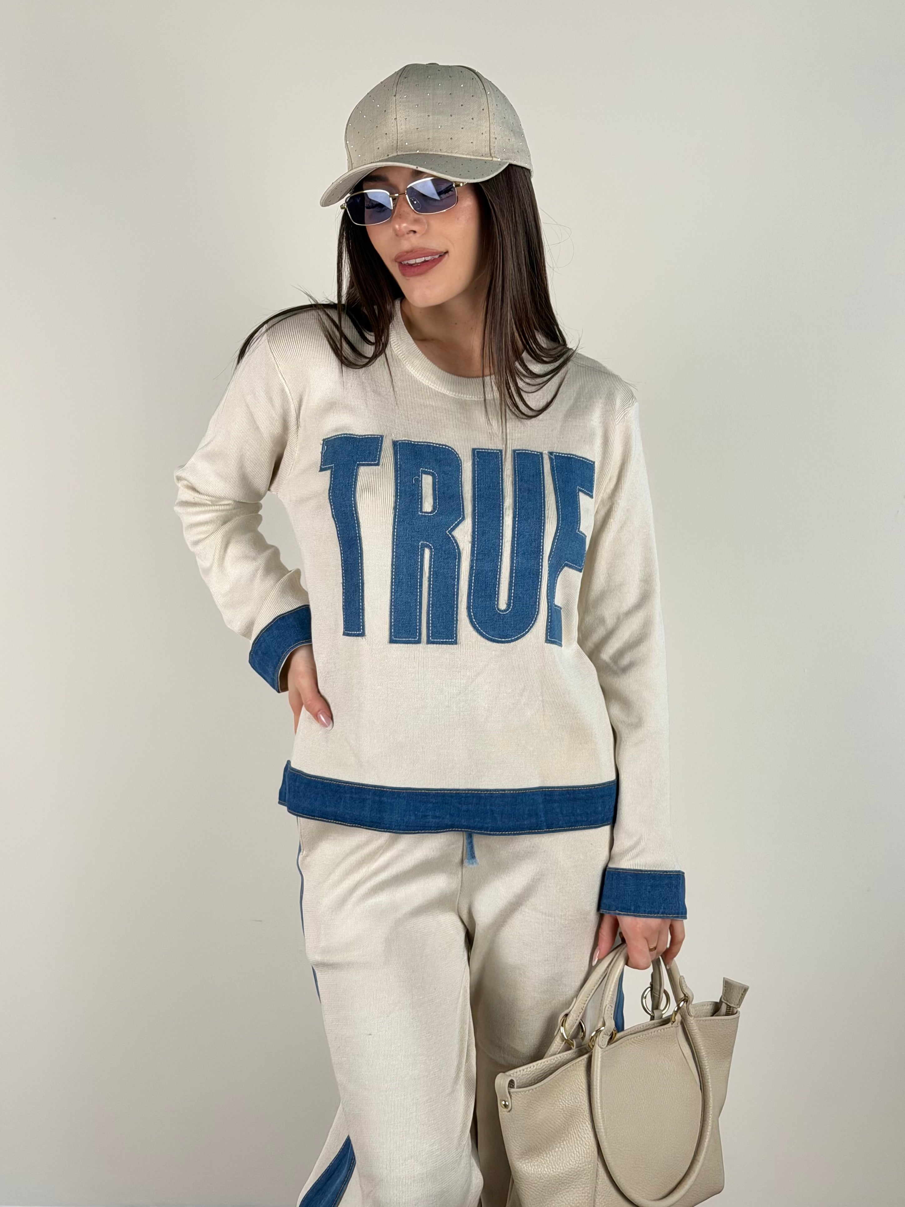 Tuta sportiva true beige