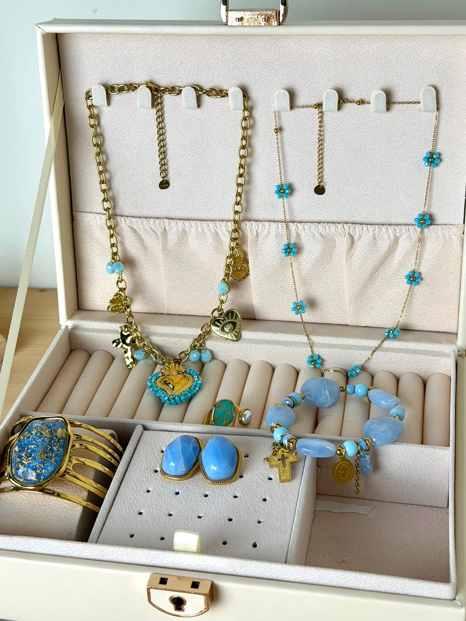 Bracciale rigido celeste - collezione HAPPY