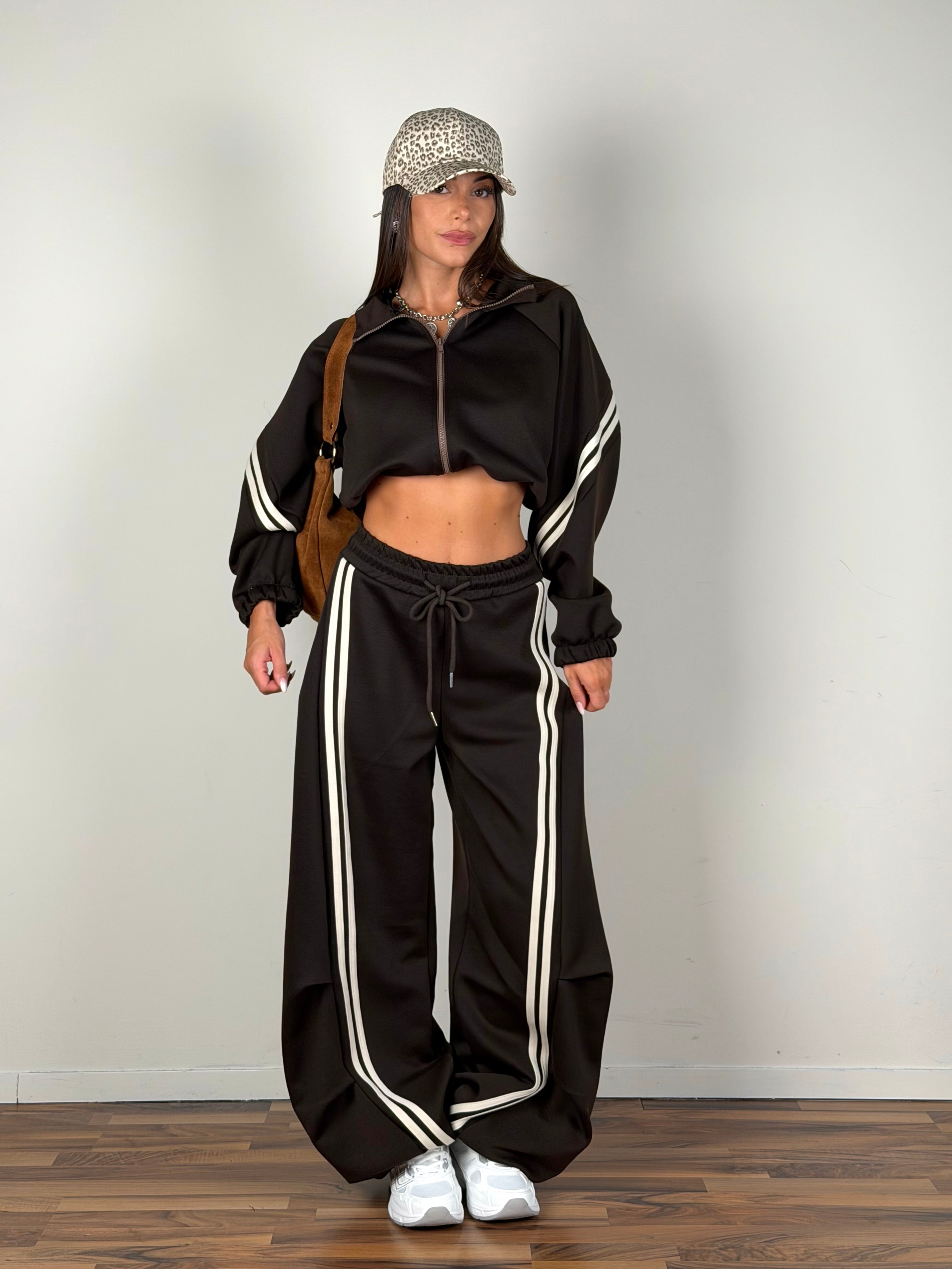 Pantalone tuta Yasmine moro