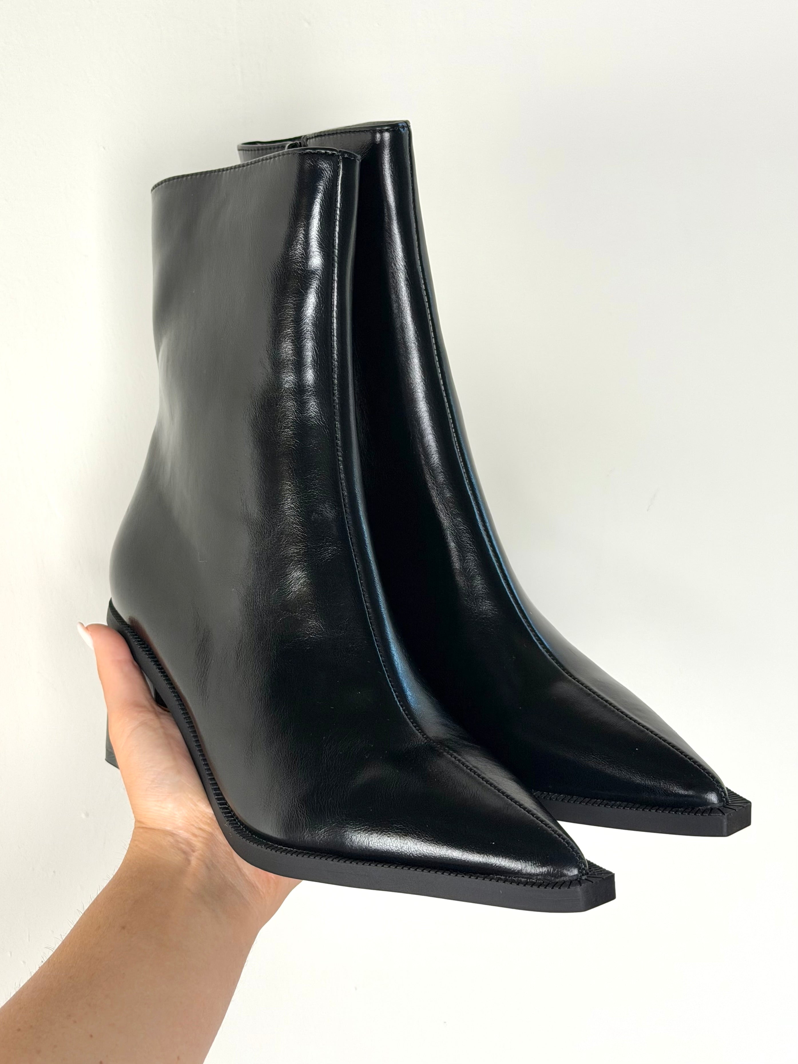 Stivale Zara nero