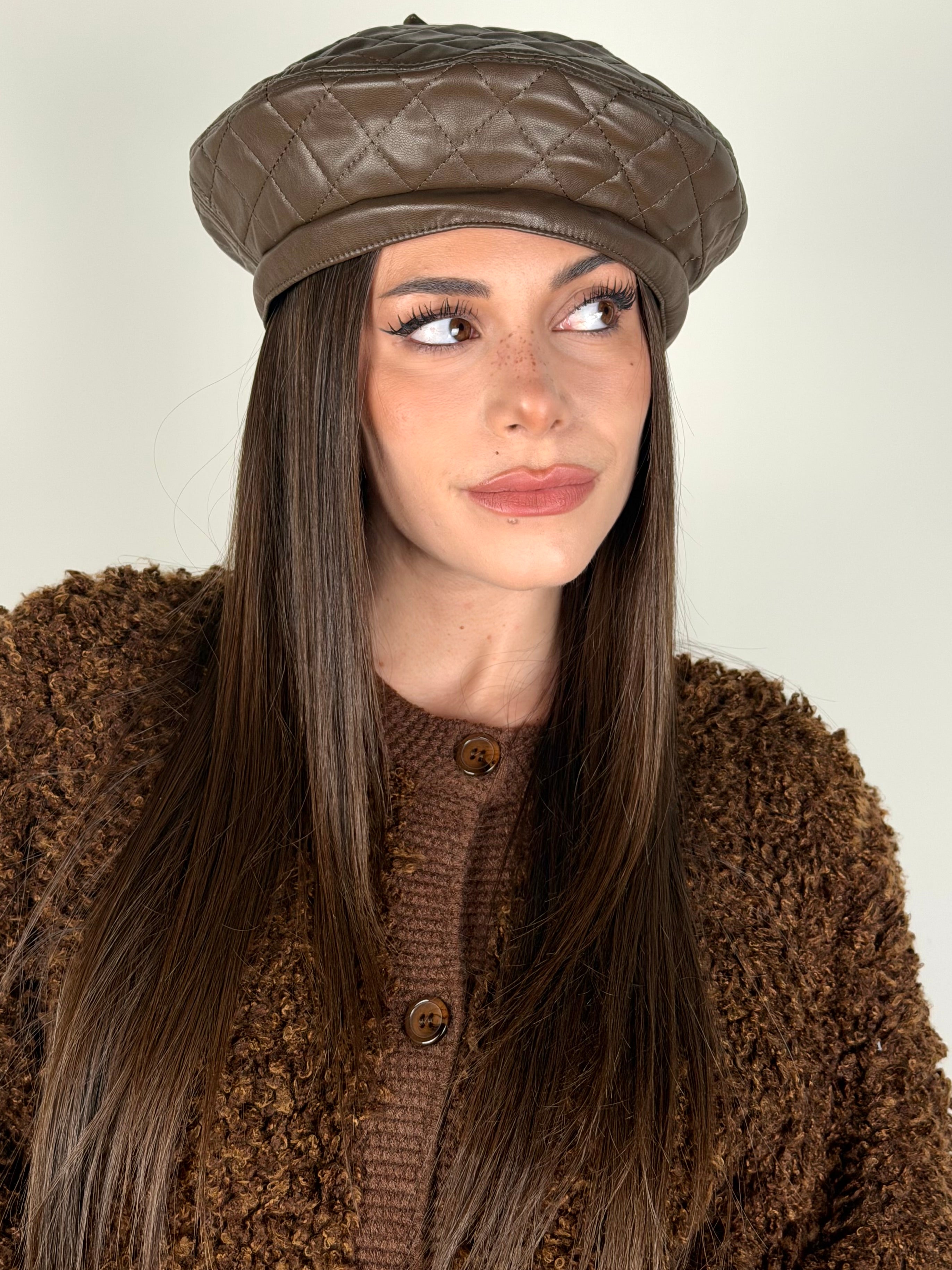 Basco in ecopelle- 3 colori