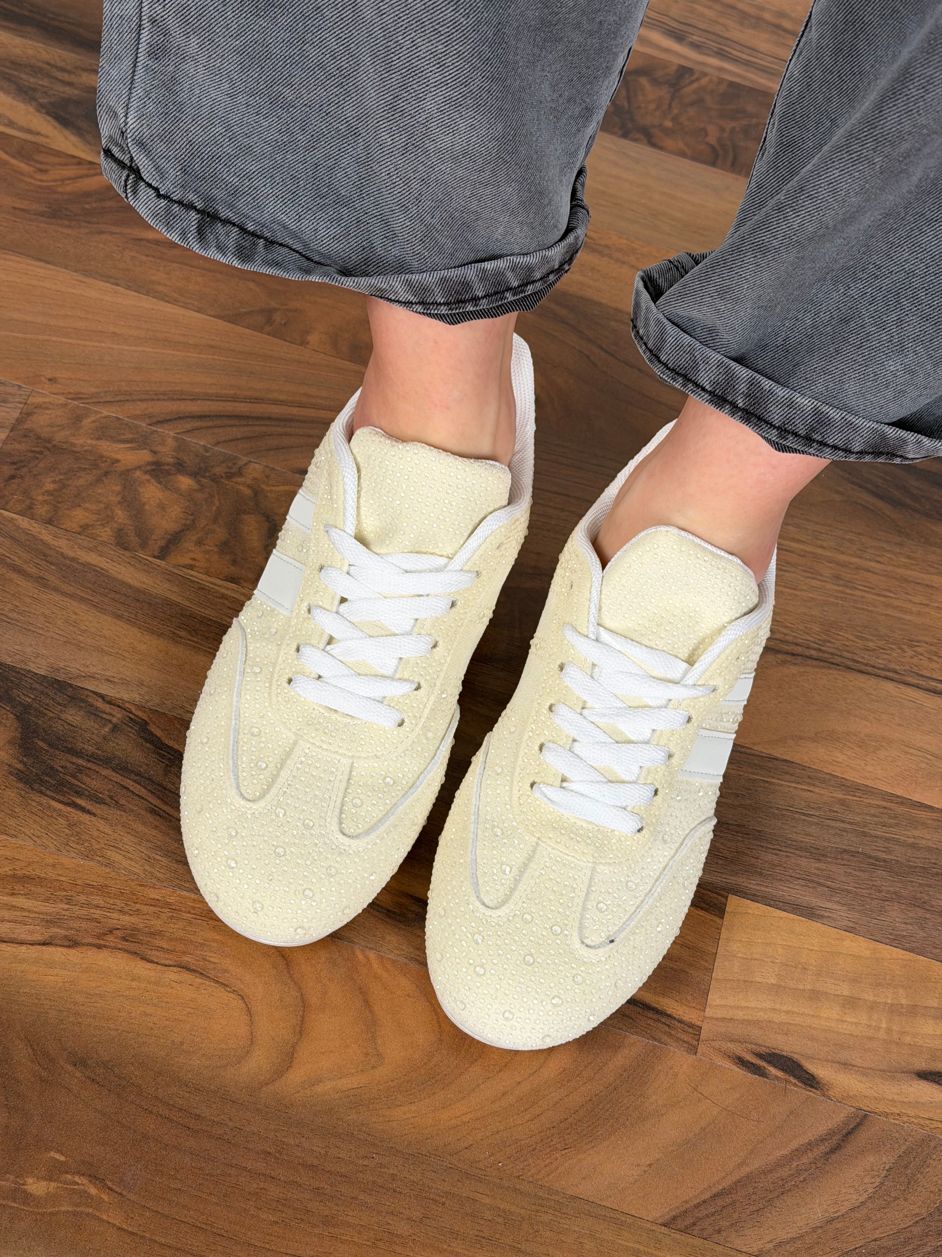 Sneaker premium yellow