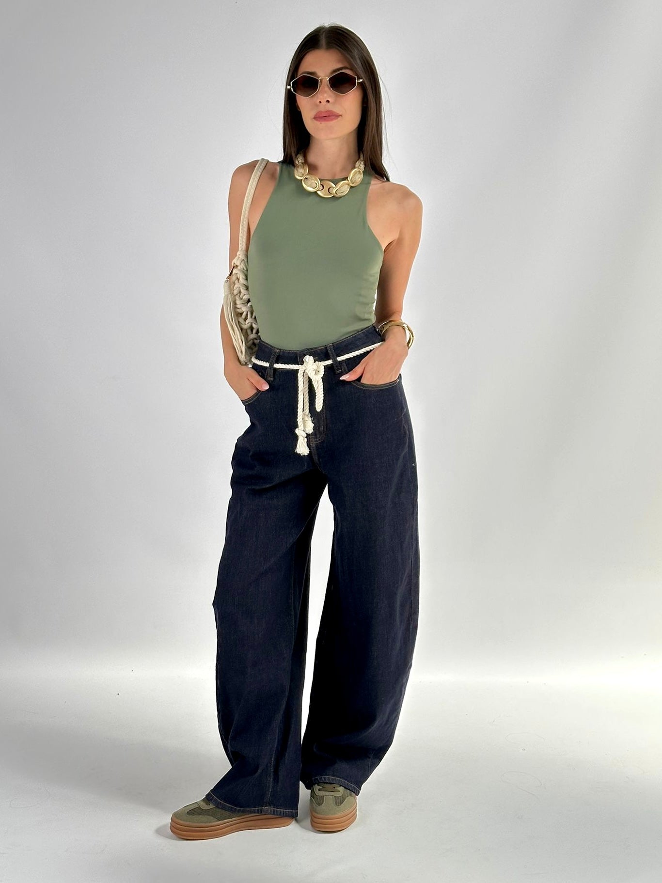 Jeans maxi balloon con cordino