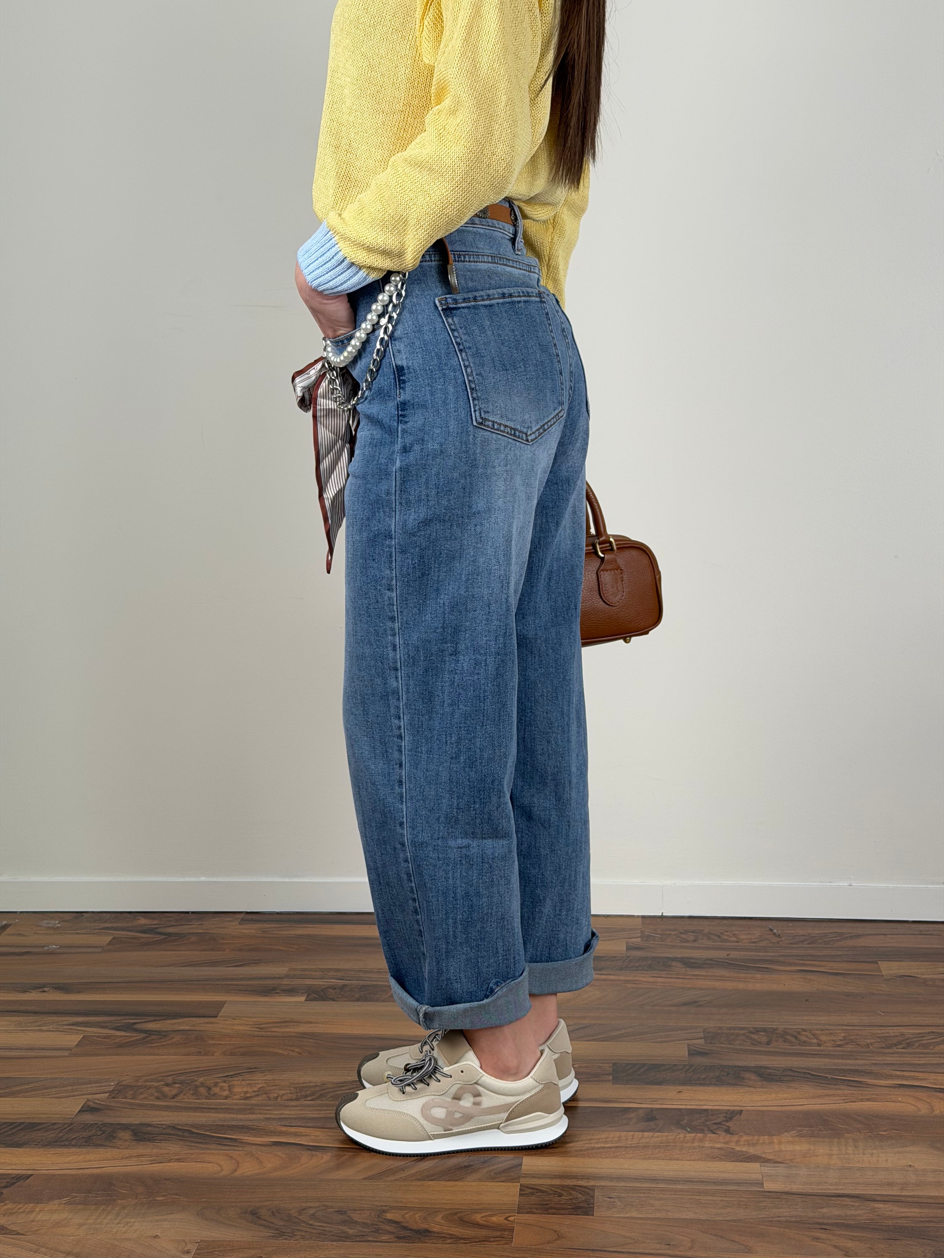 Jeans perle e foulard