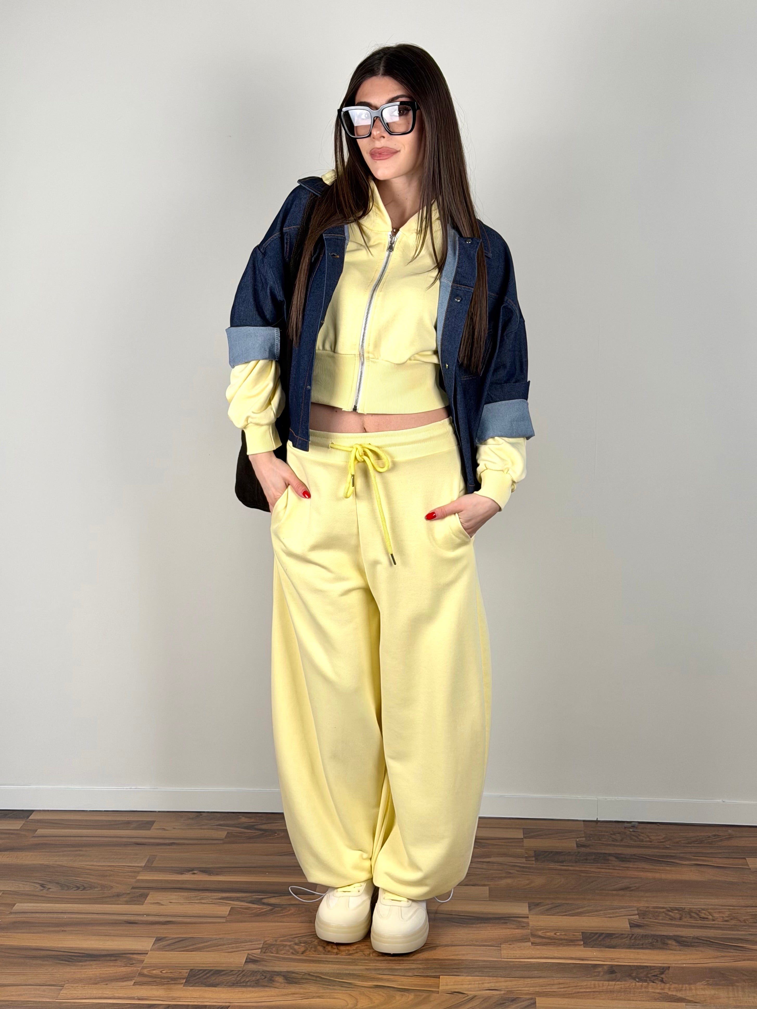 Pantalone tuta basic giallo