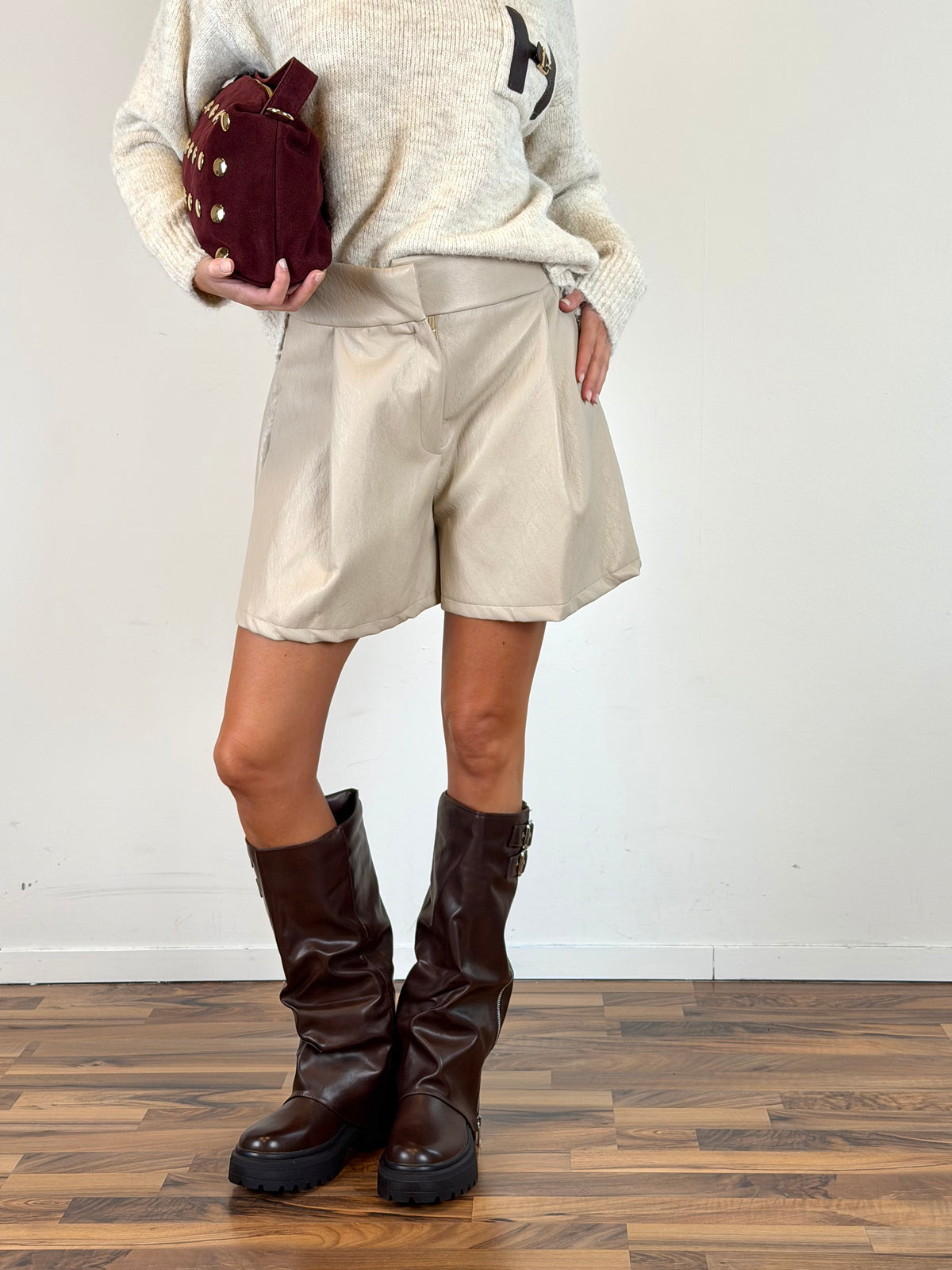 Short Harpina beige