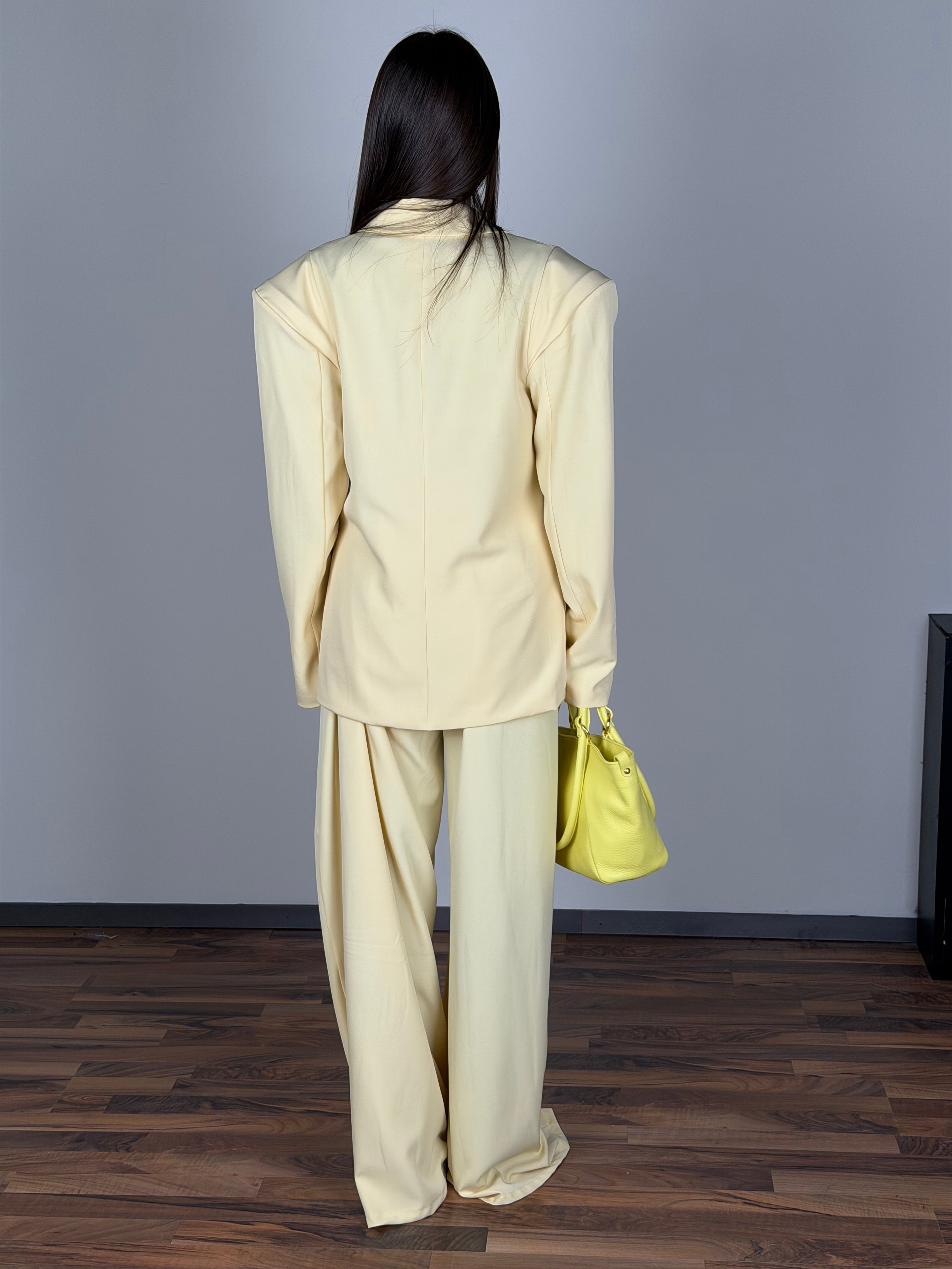 Completo vision giallo