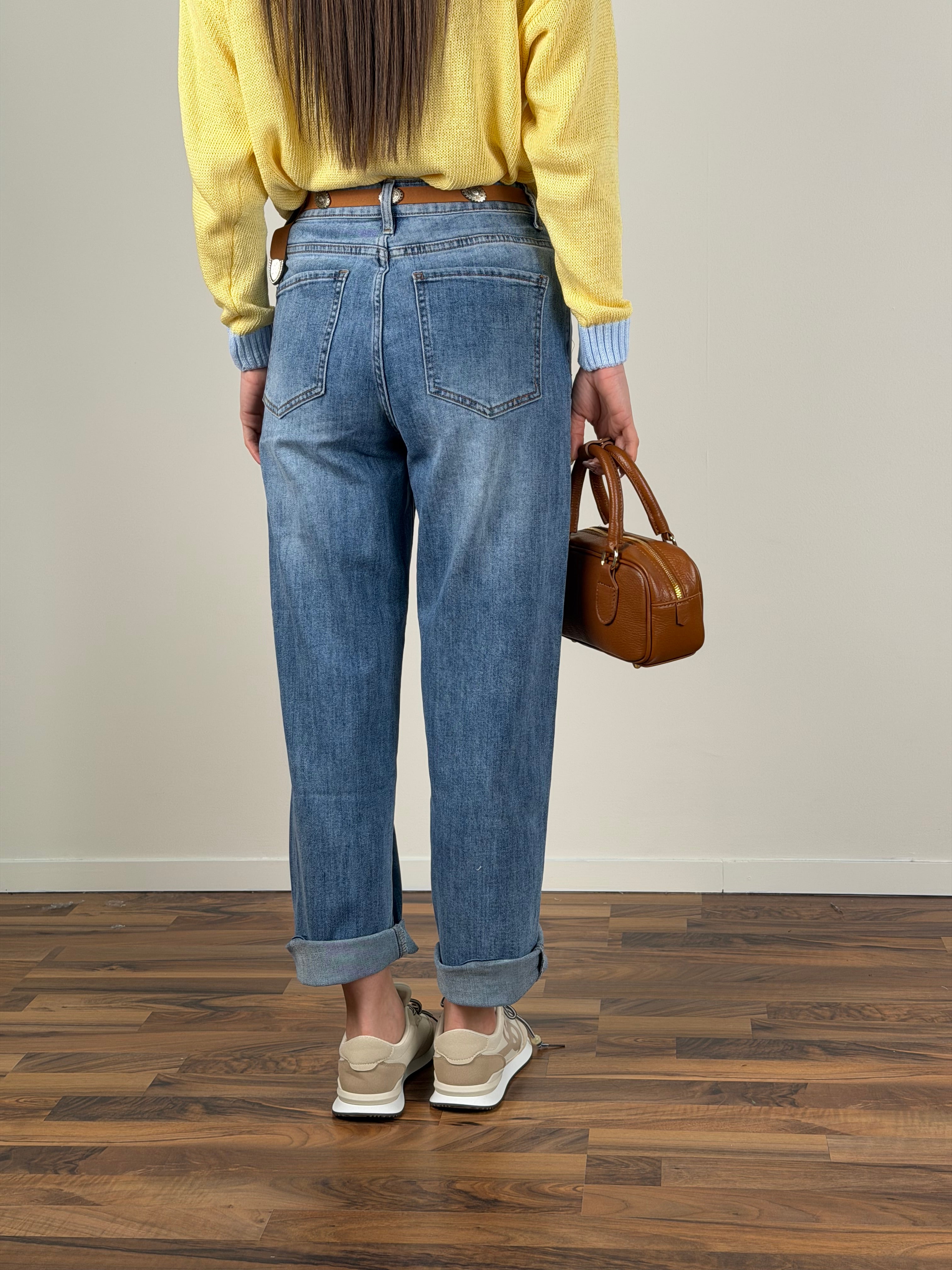 Jeans perle e foulard