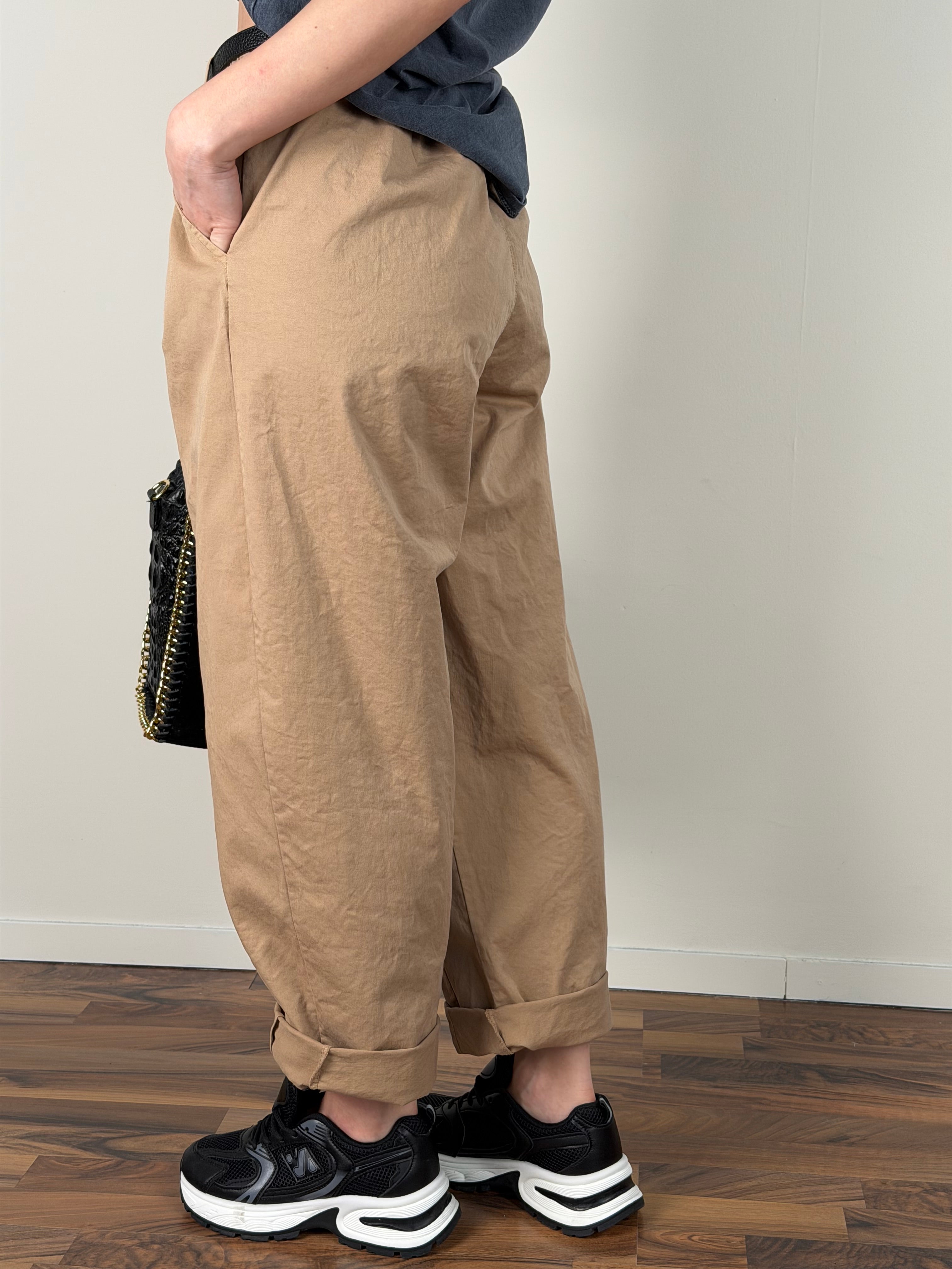 Pantalone Carmen tabacco