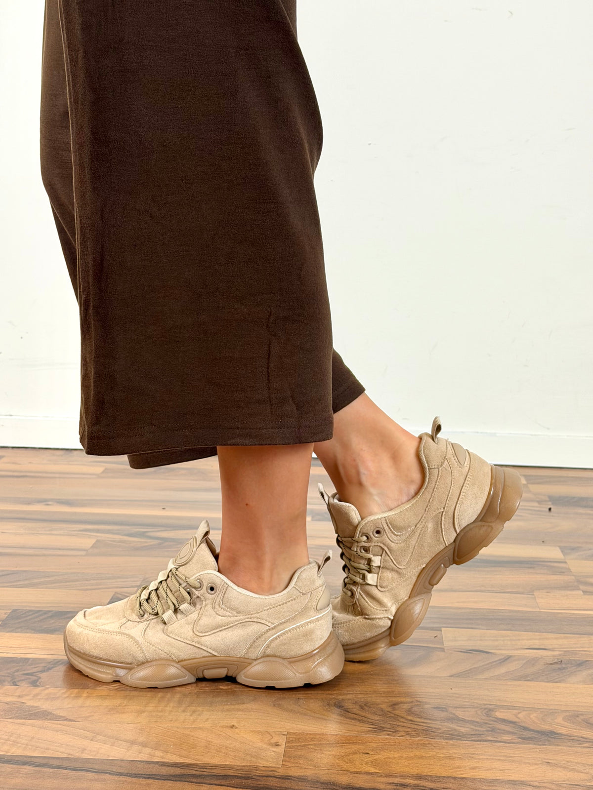 Sneakers Conny beige