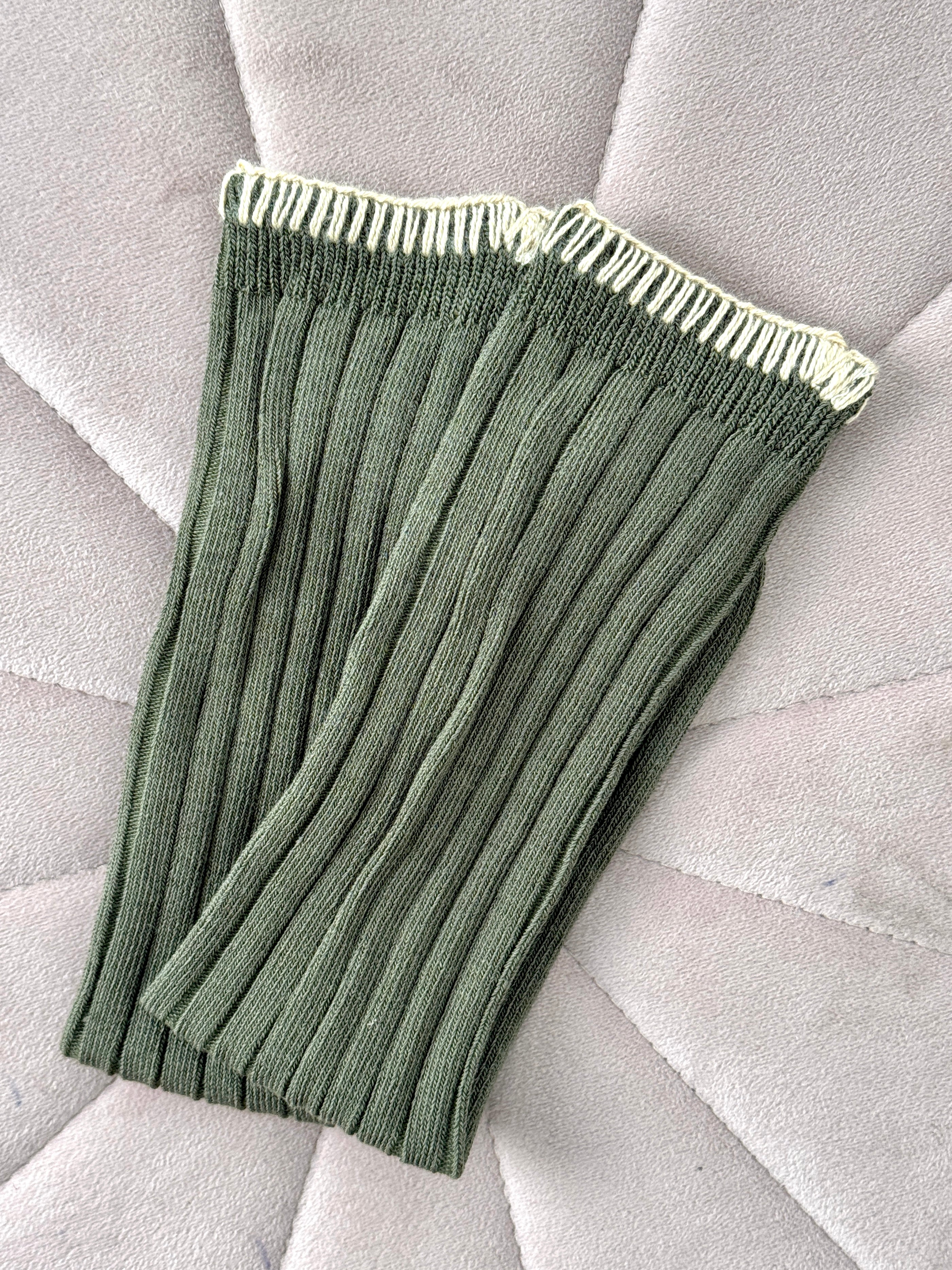 Calzino con volant - 4 colori