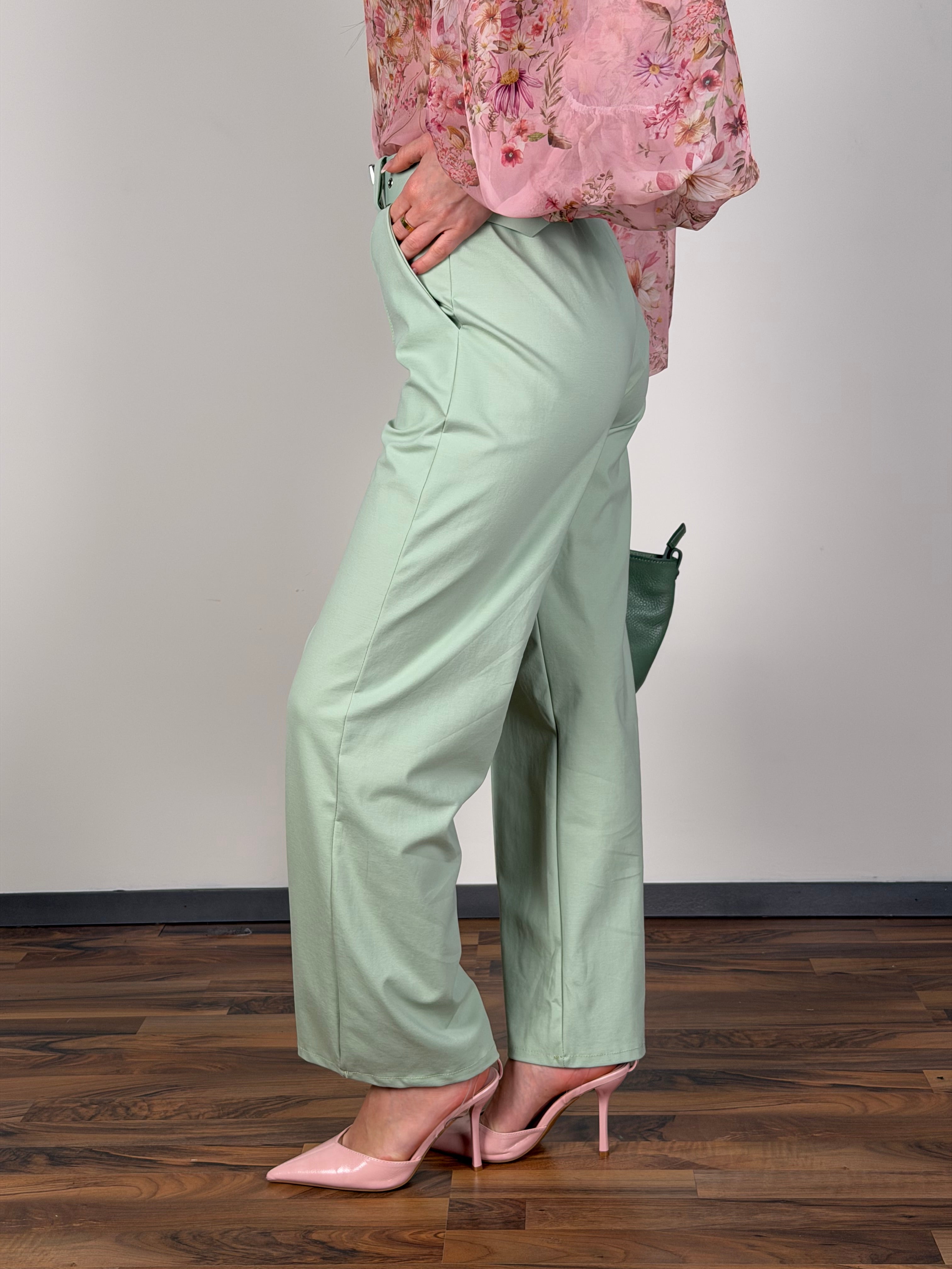 Pantalone maxi cintura verde salvia