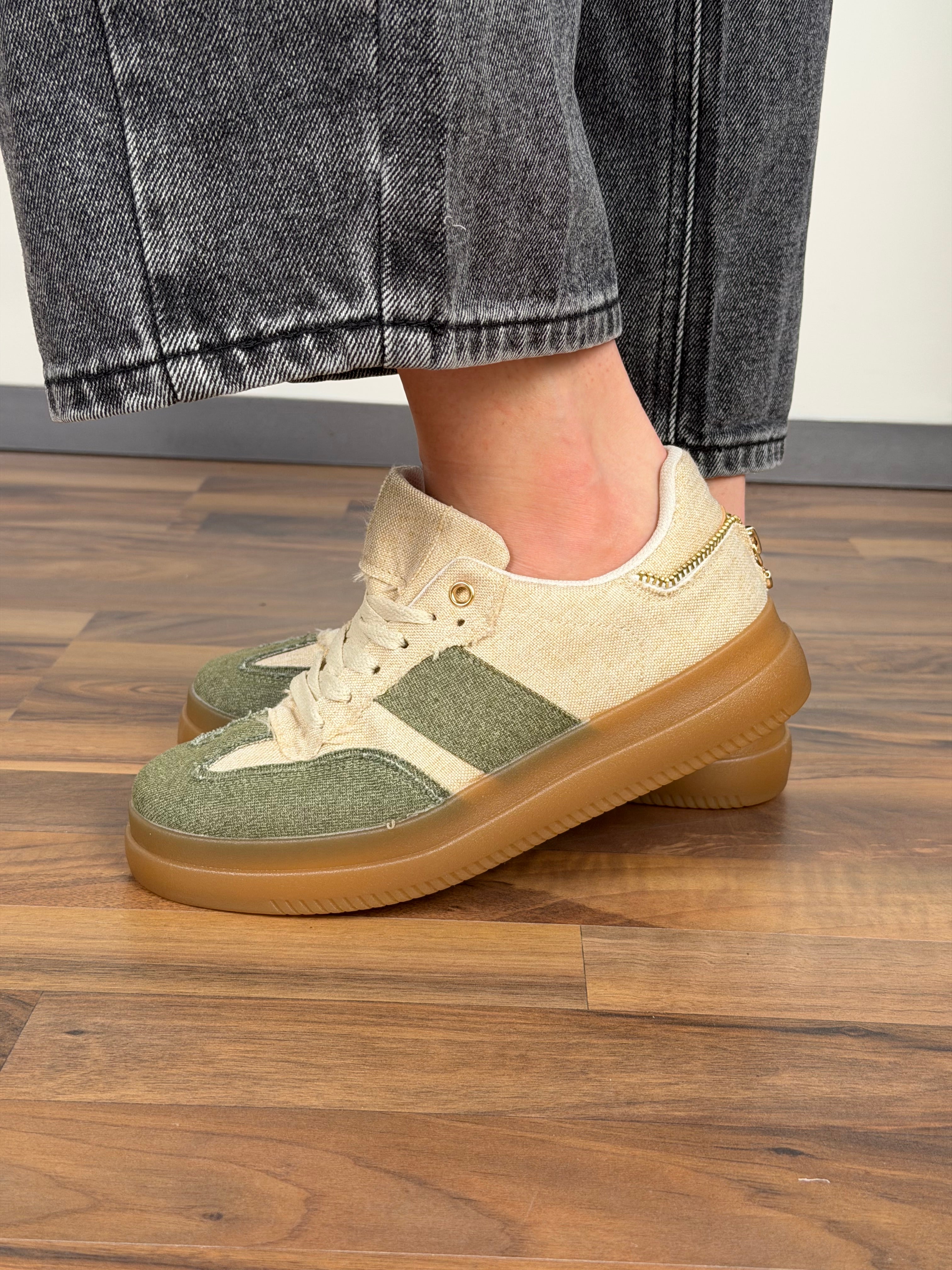 Sneakers bicolor verde