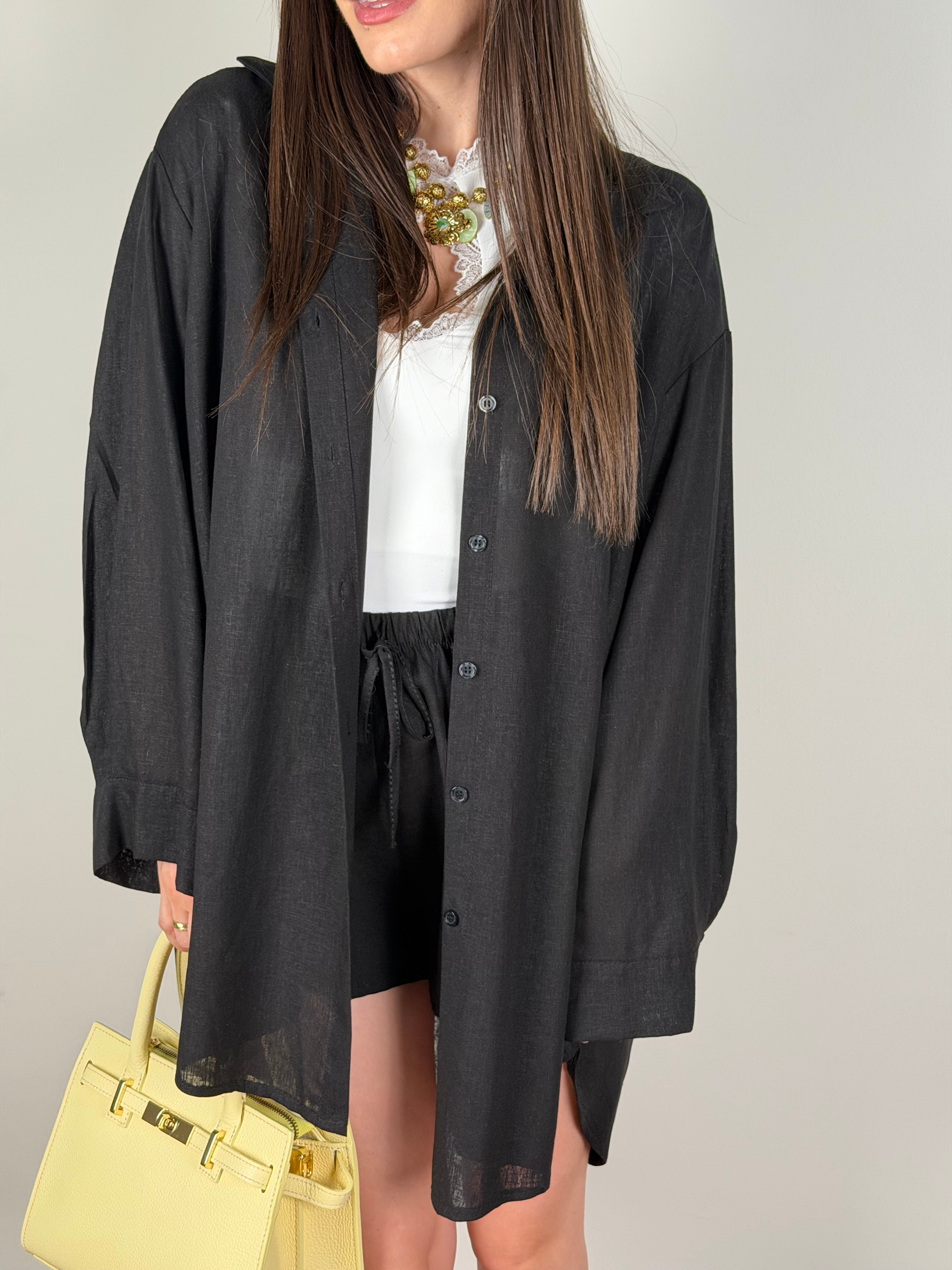 Completo lino maxi camicia + Short nera