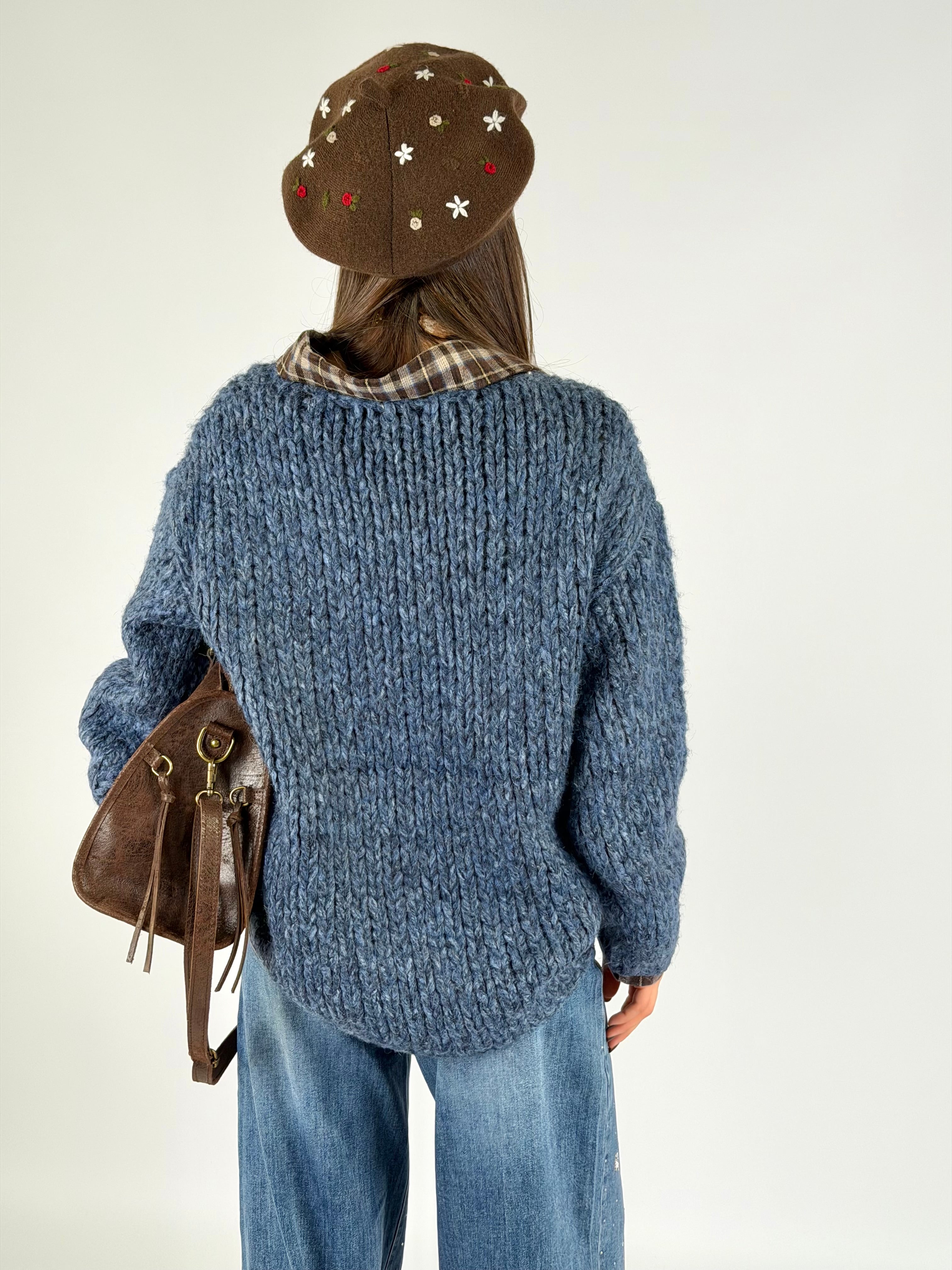 Maglia borchiette blu