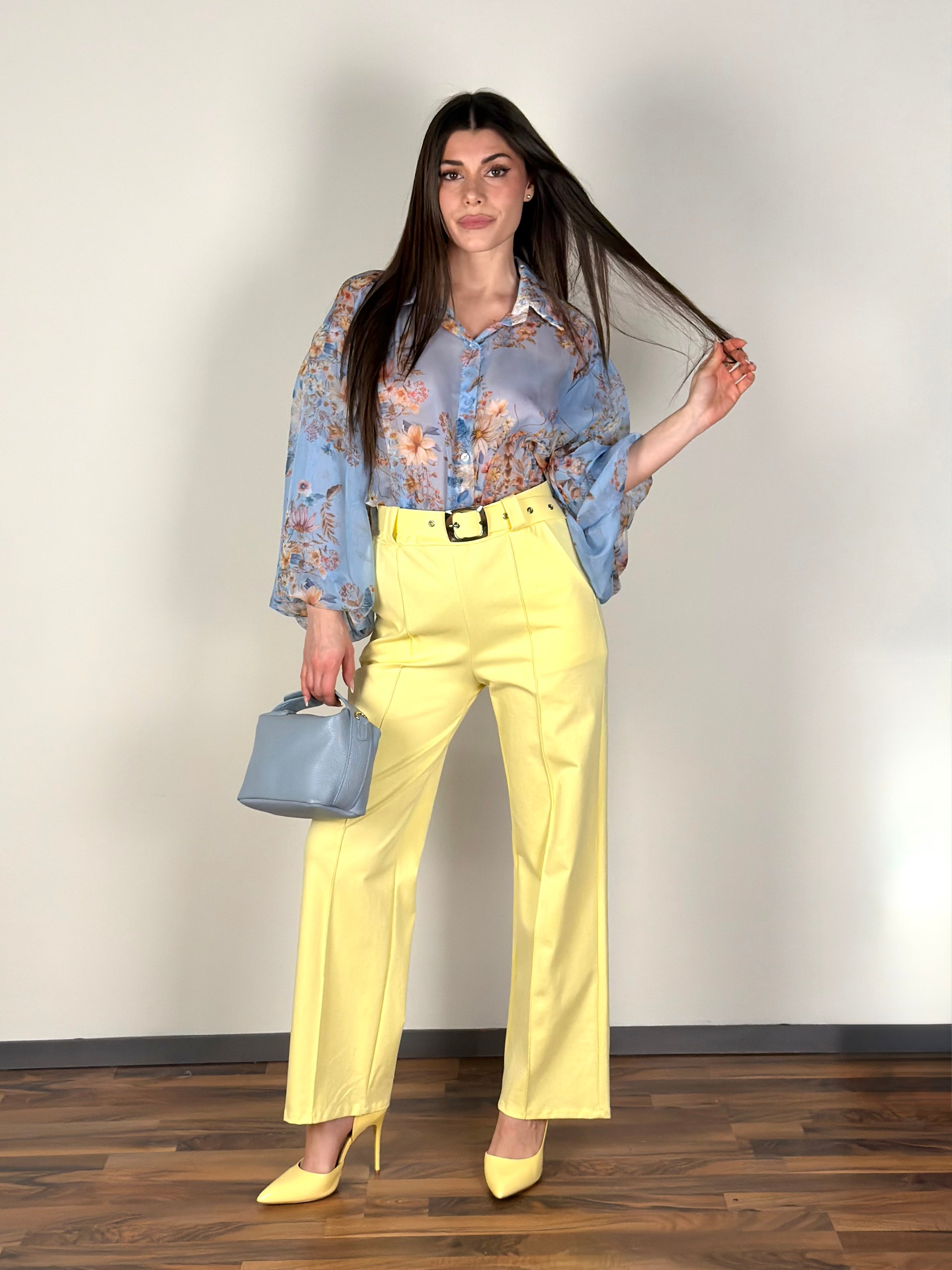 Pantalone maxi cintura gialla