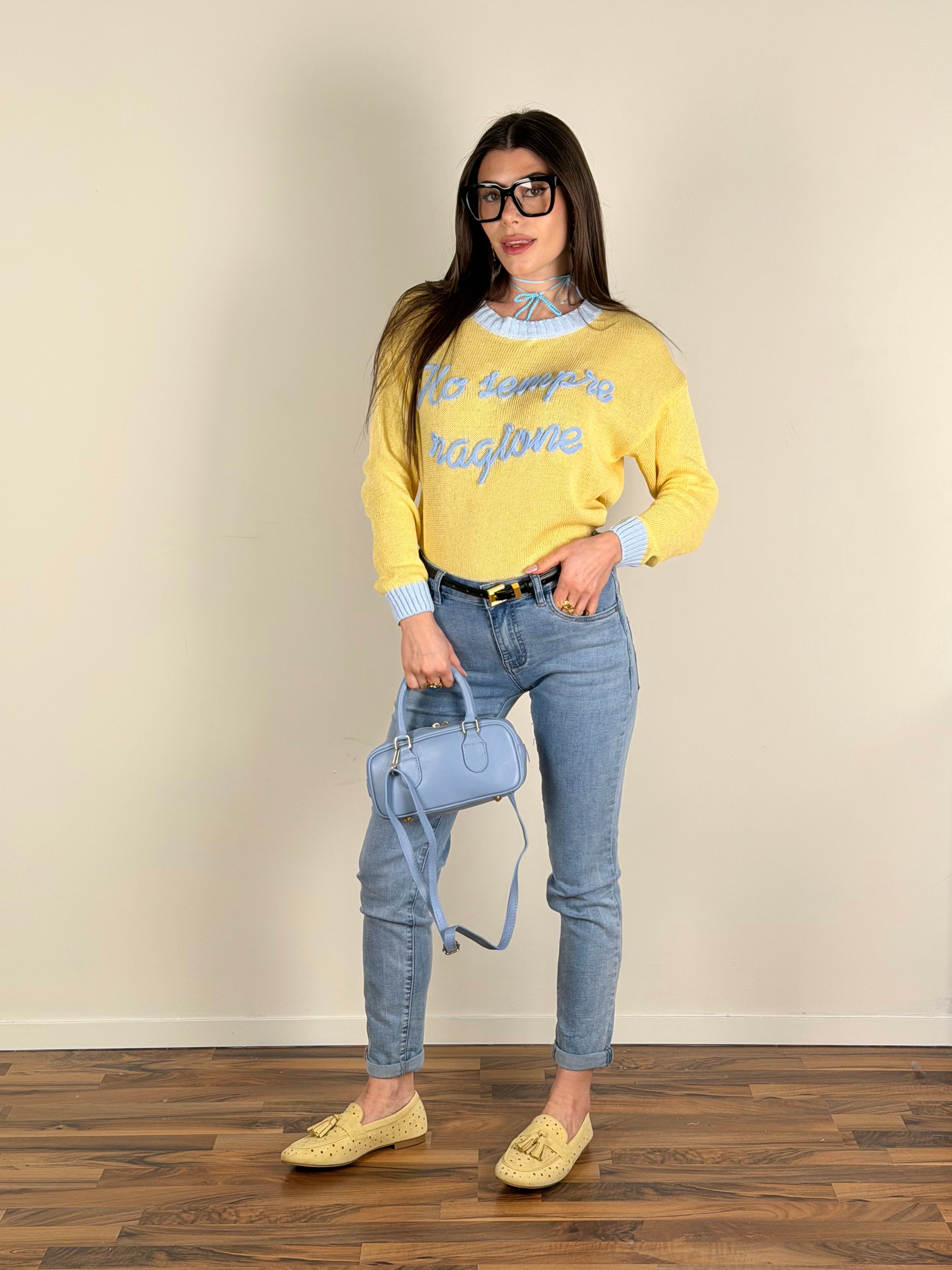 Maglia “ho sempre ragione” base gialla/celeste