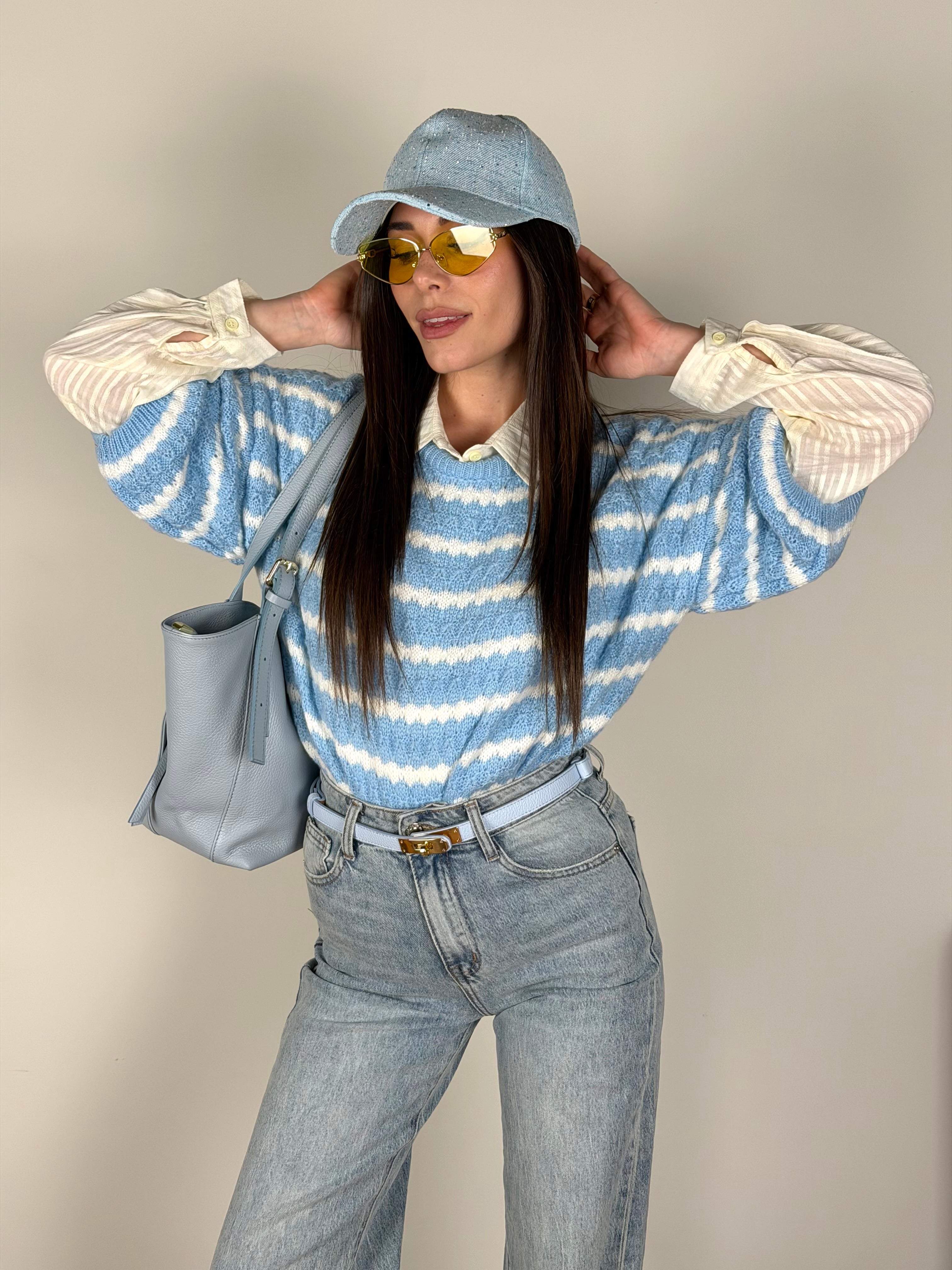 Maglia zig zag celeste/bianco