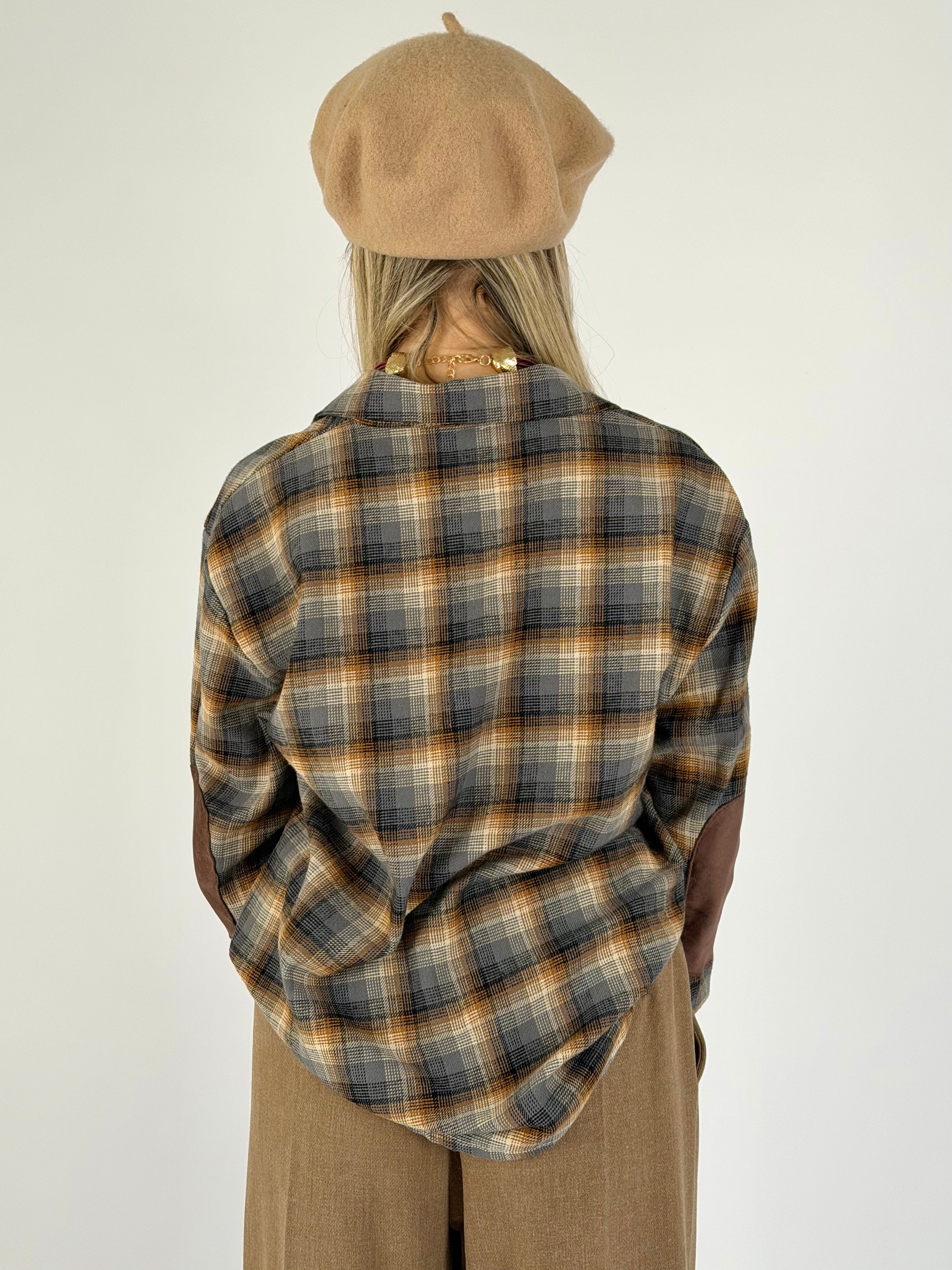 Camicia check taschino scamosciato marrone