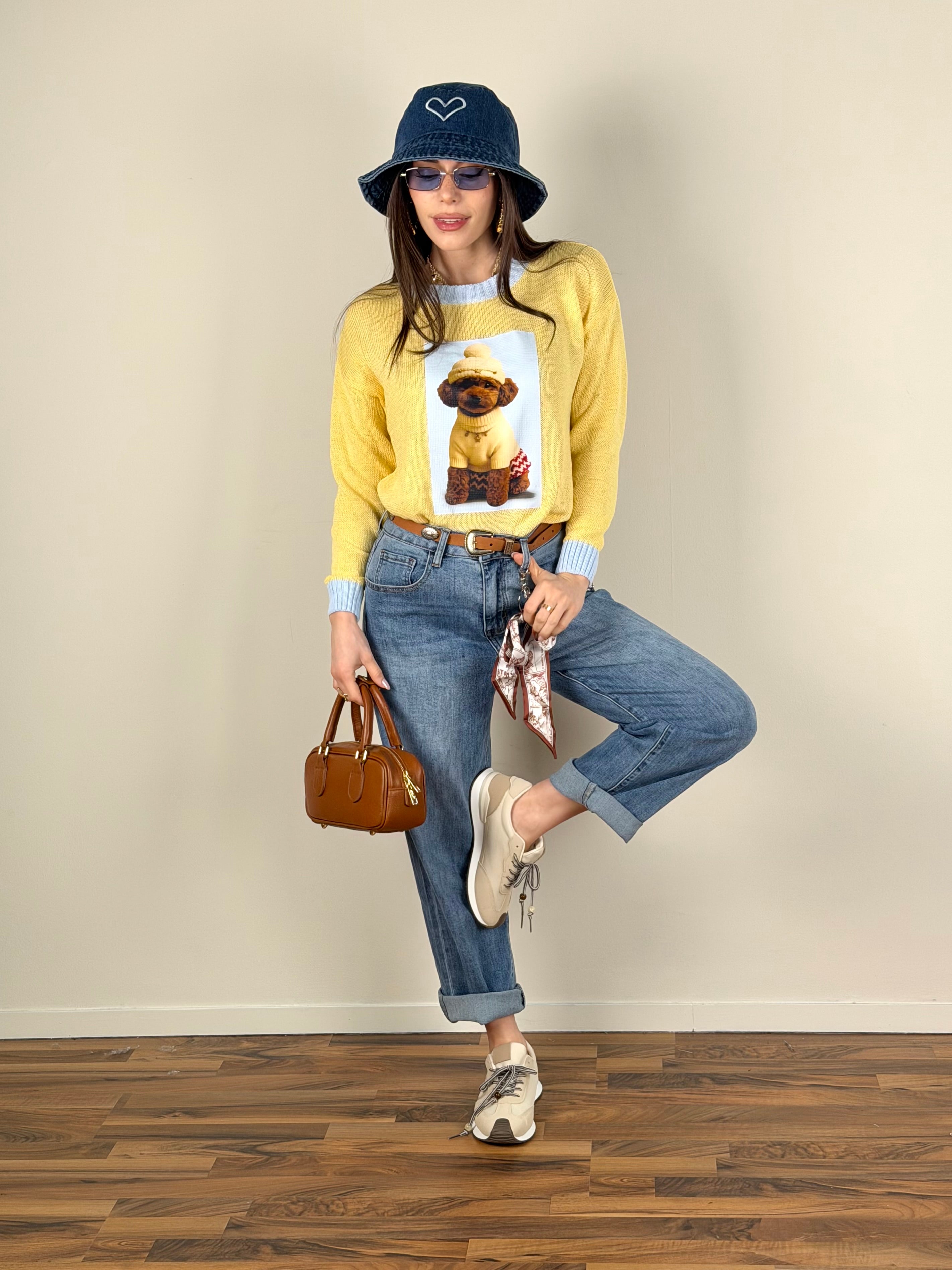 Jeans perle e foulard