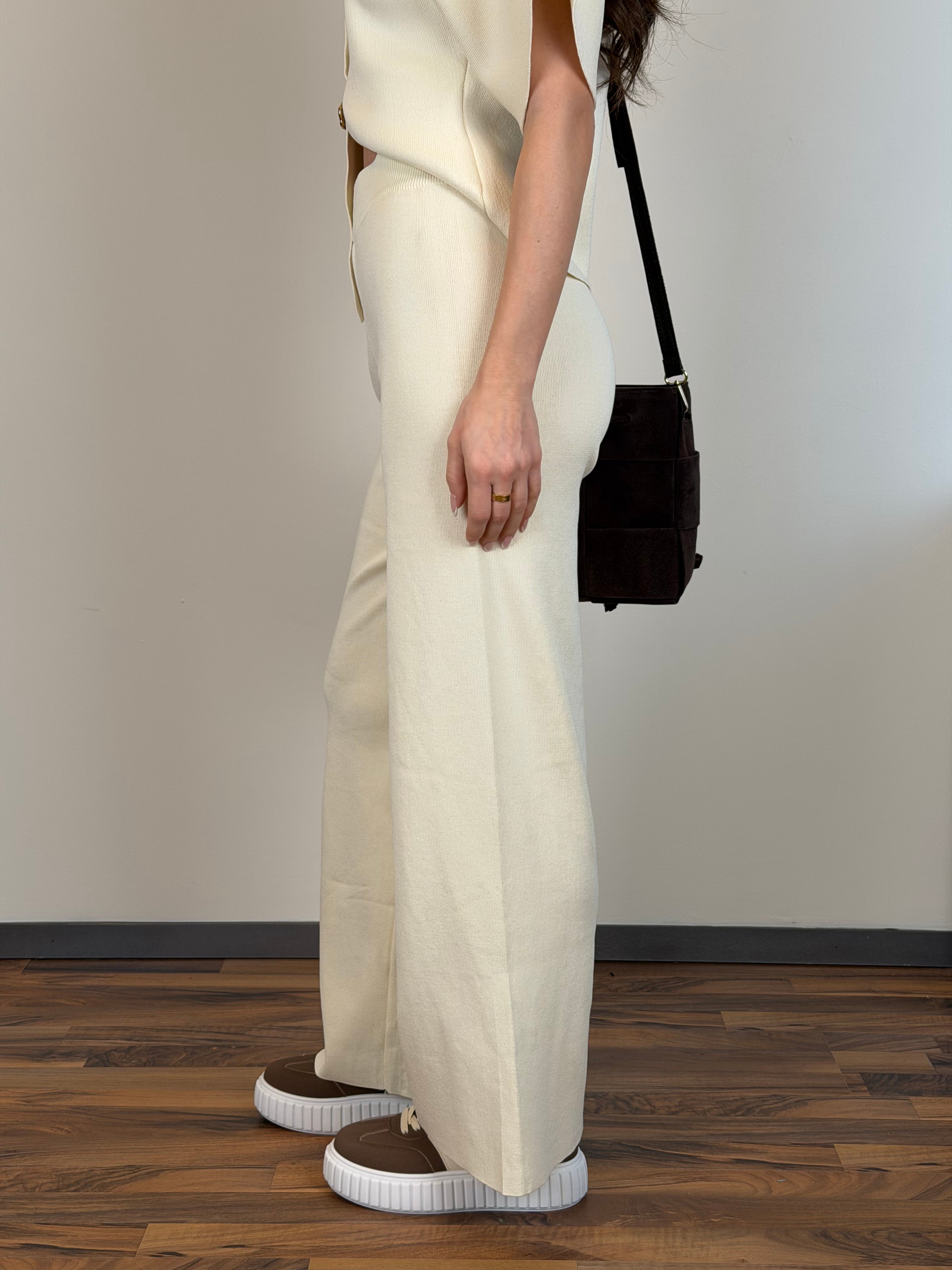 Completo Brooke panna