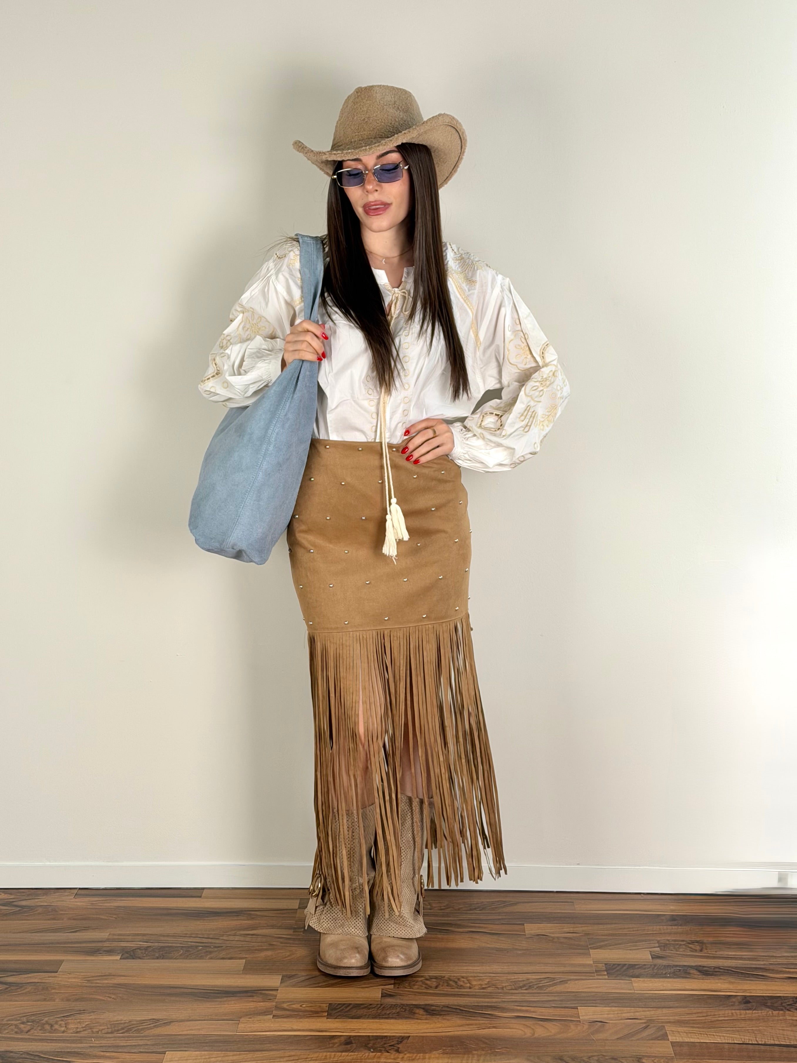 Camicia ricamo beige