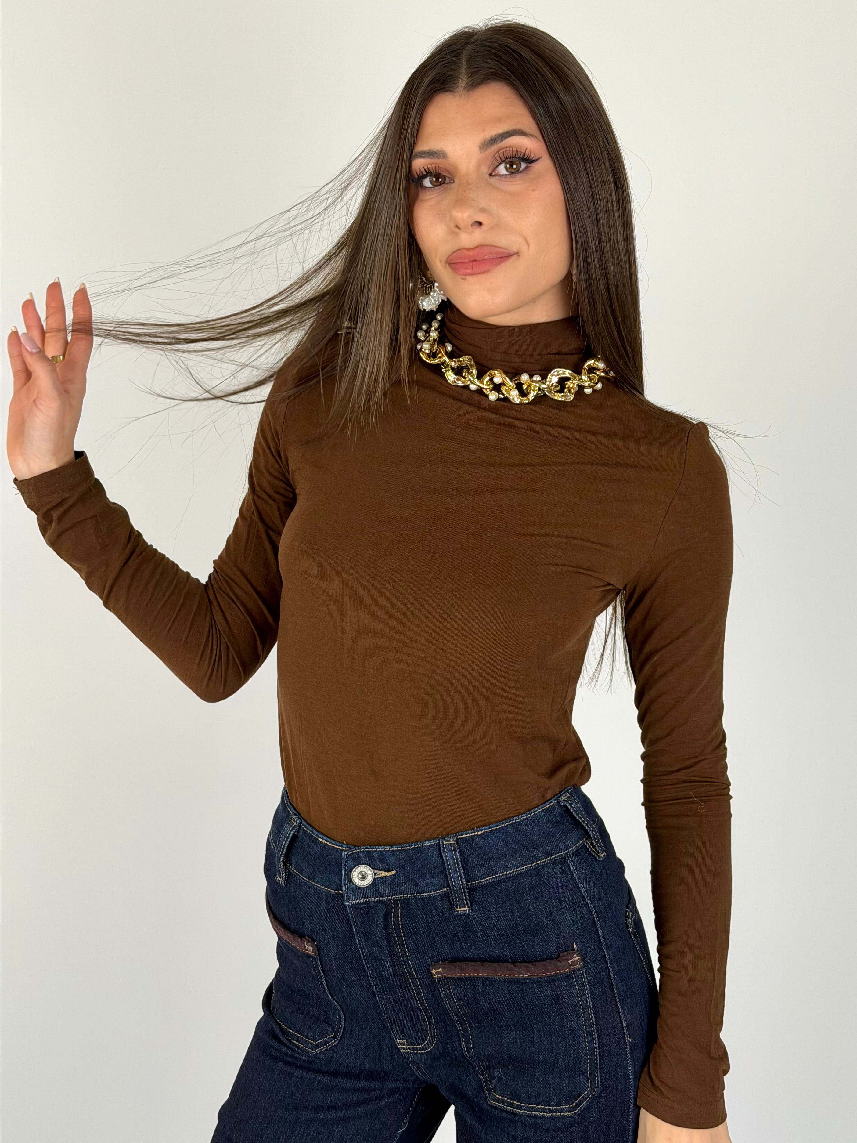 Dolcevita collo alto moro