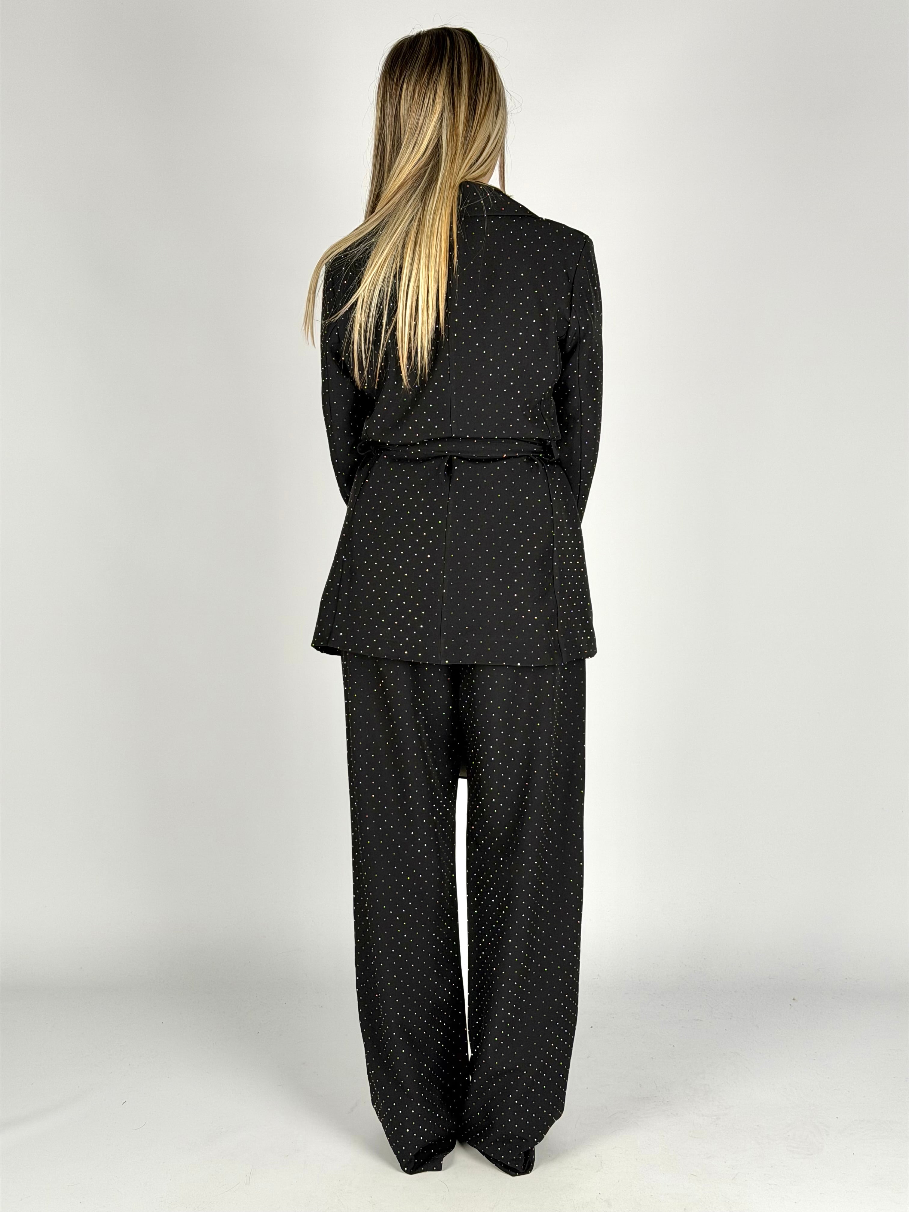 Completo zirconi nero