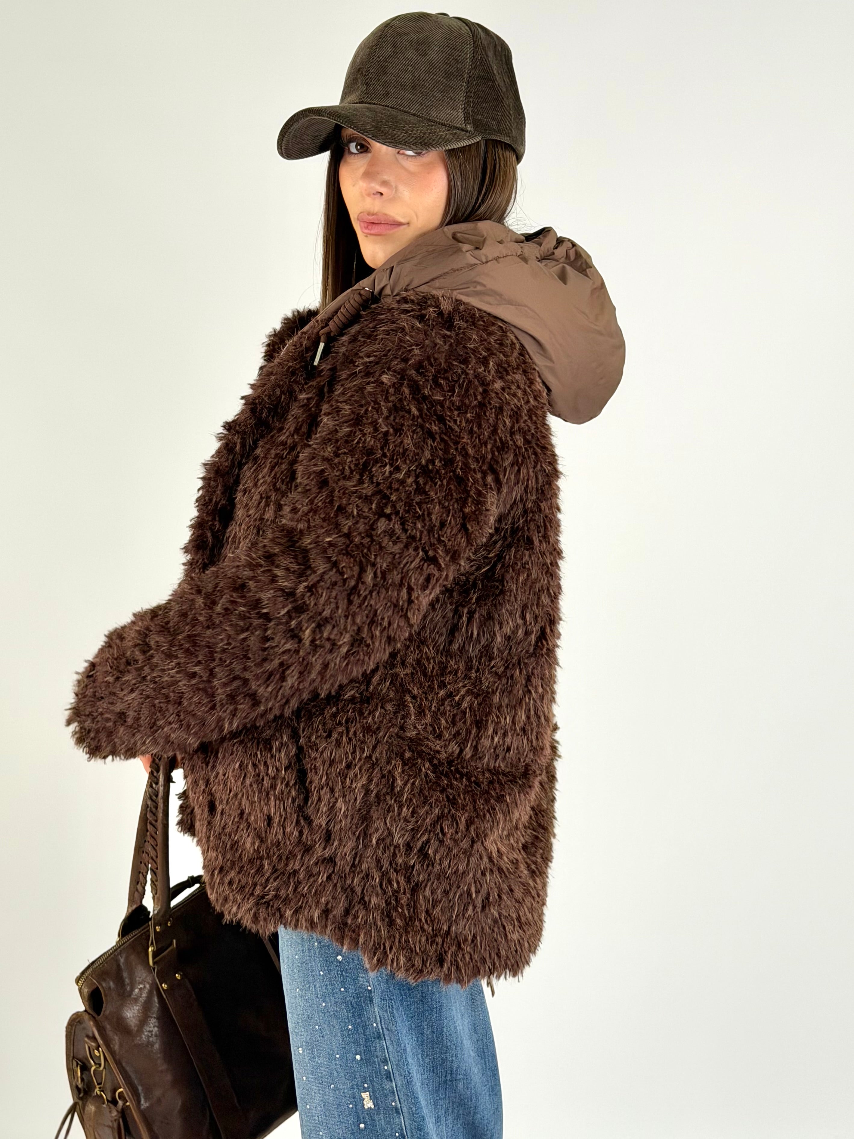 Piumino teddy con cappuccio moro