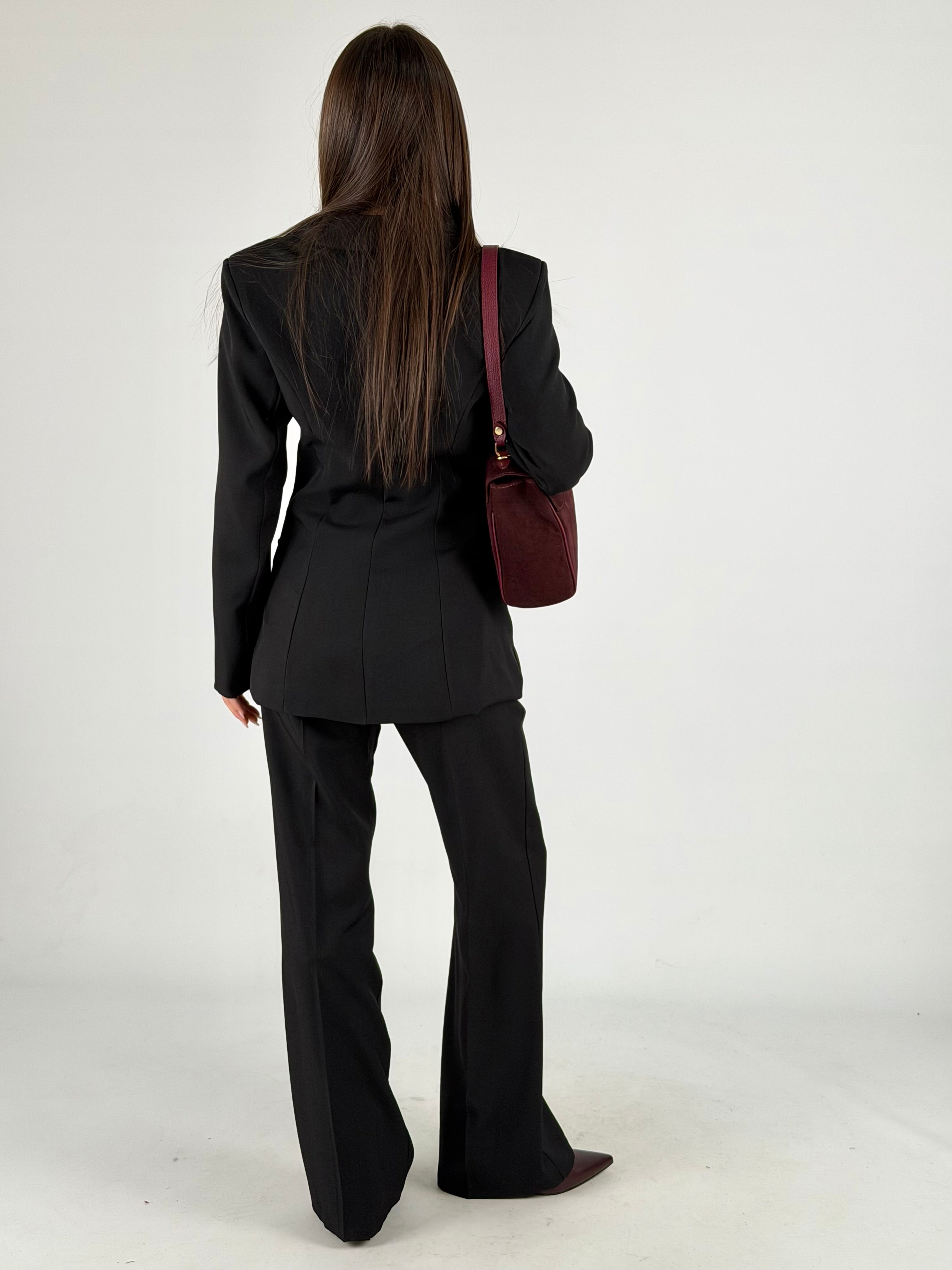 Completo premium Lysa nero