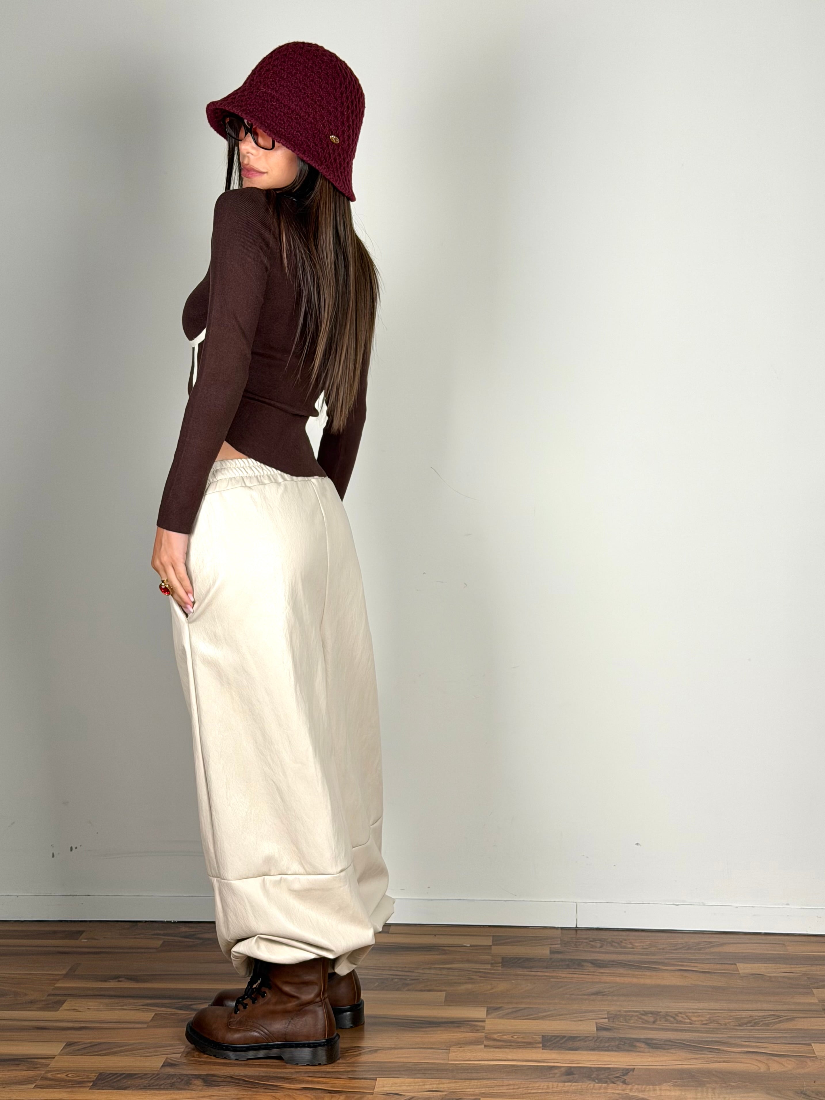 Pantalone ecopelle Ylenia beige