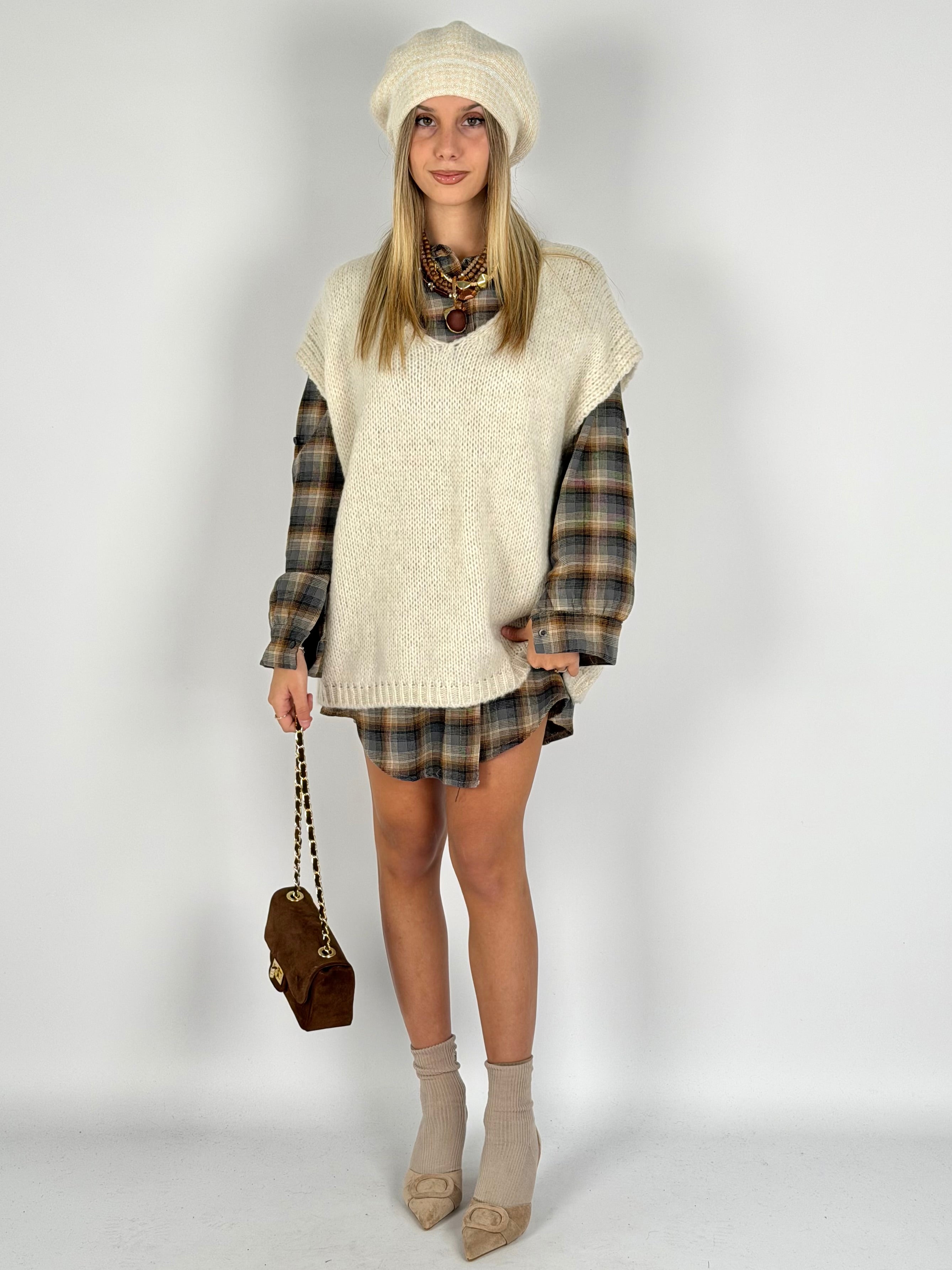 Smanicato + sciarpa beige