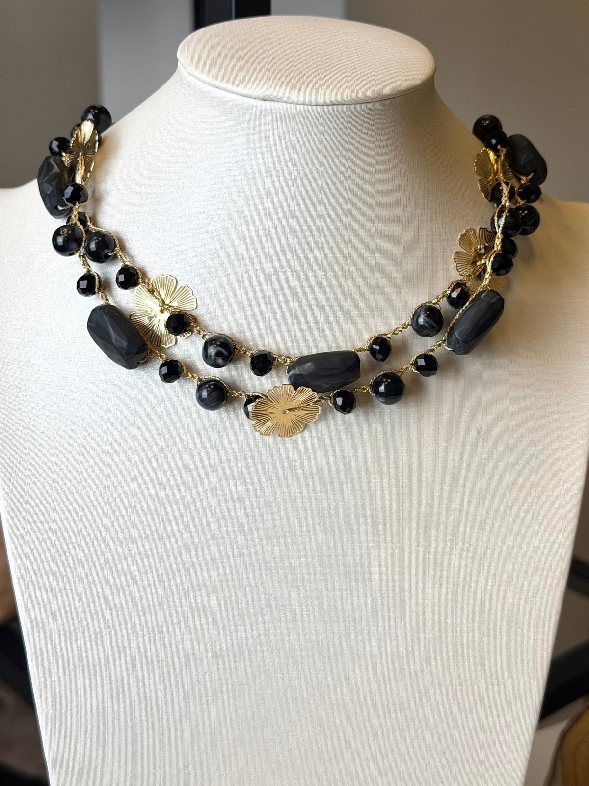 Collana fiori e pietra - collezione flowers