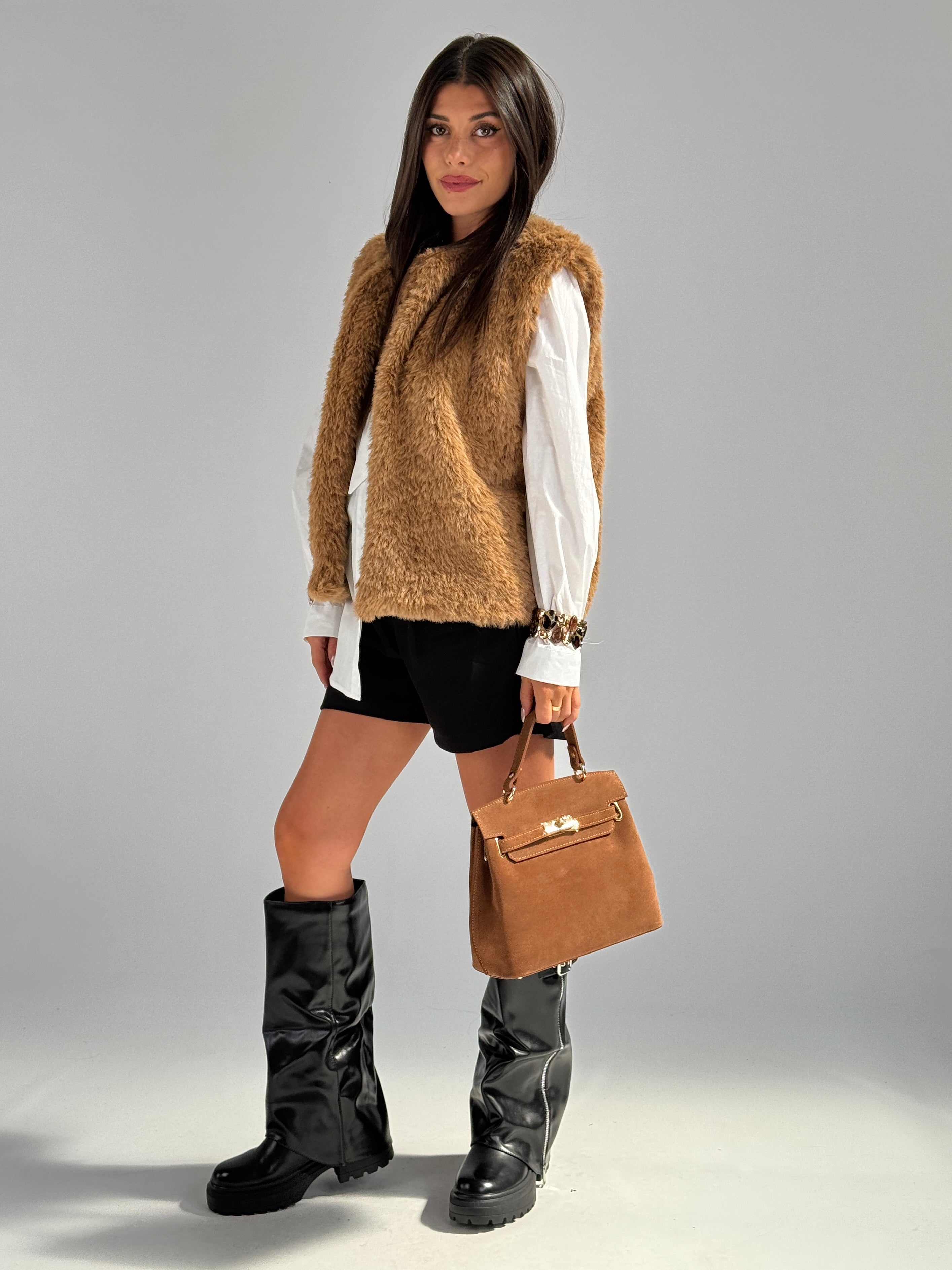 Smanicato eco pelliccia Maddison tabacco