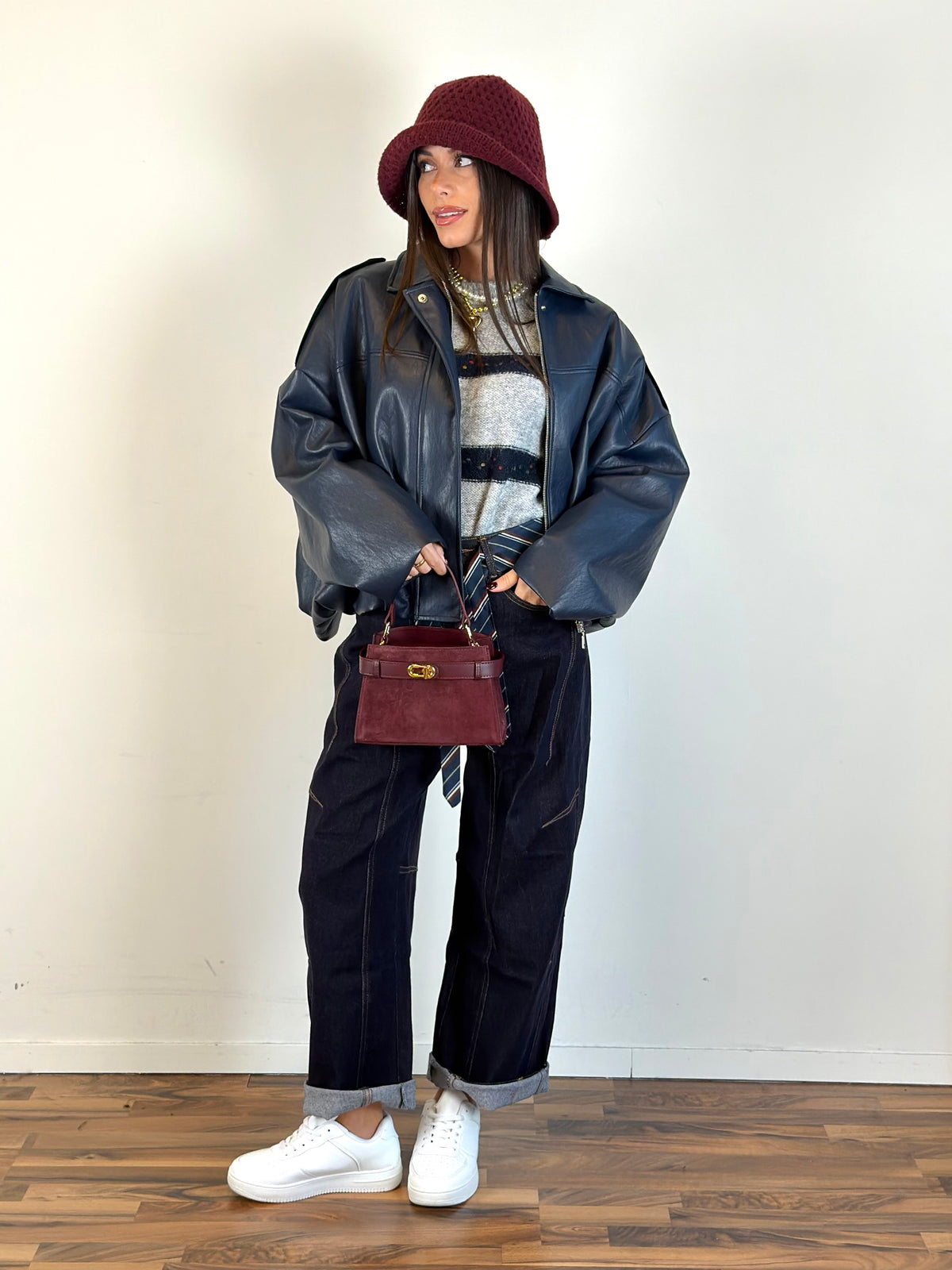 Bomber Remix blu