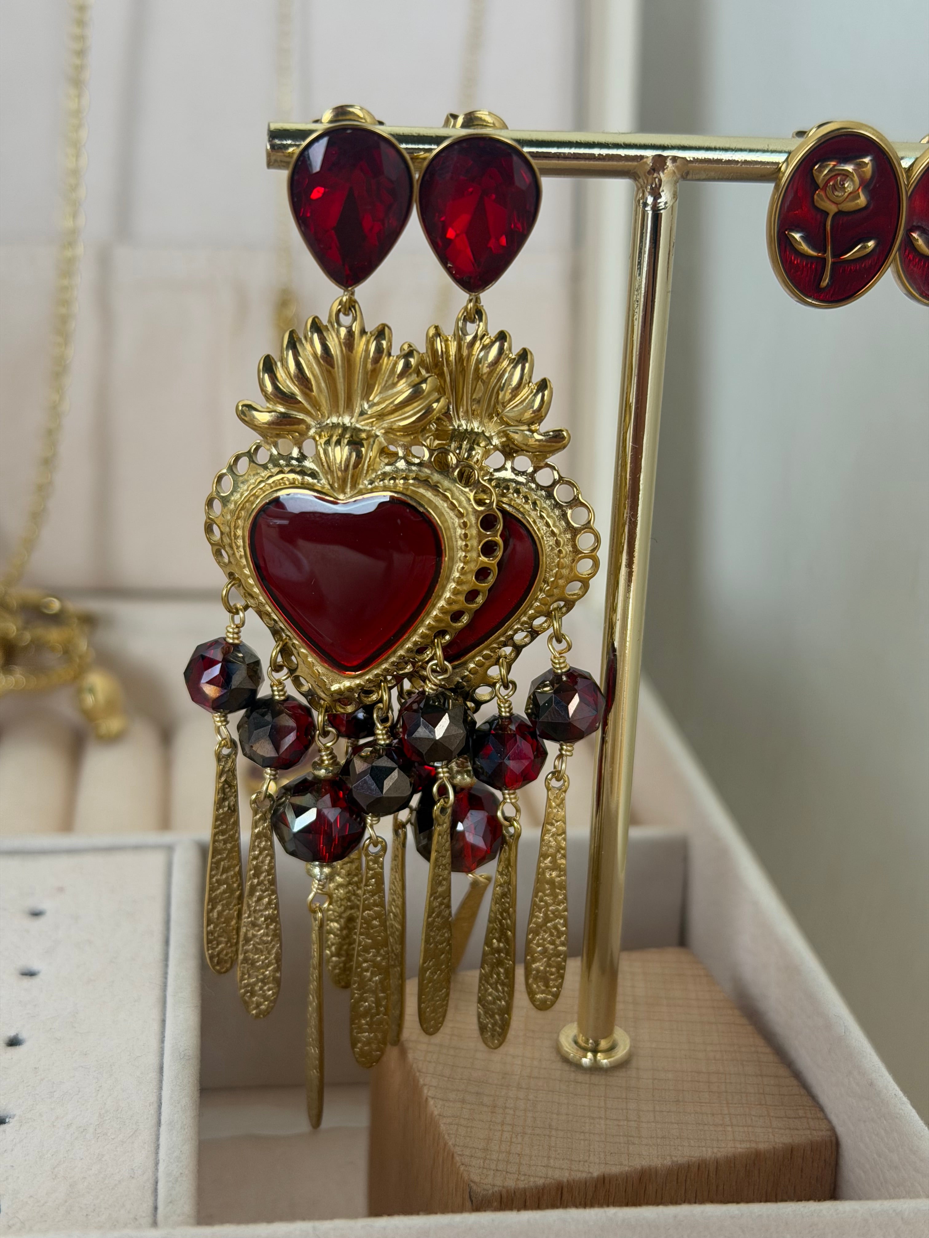 Orecchini cuore bordeaux - collezione passion