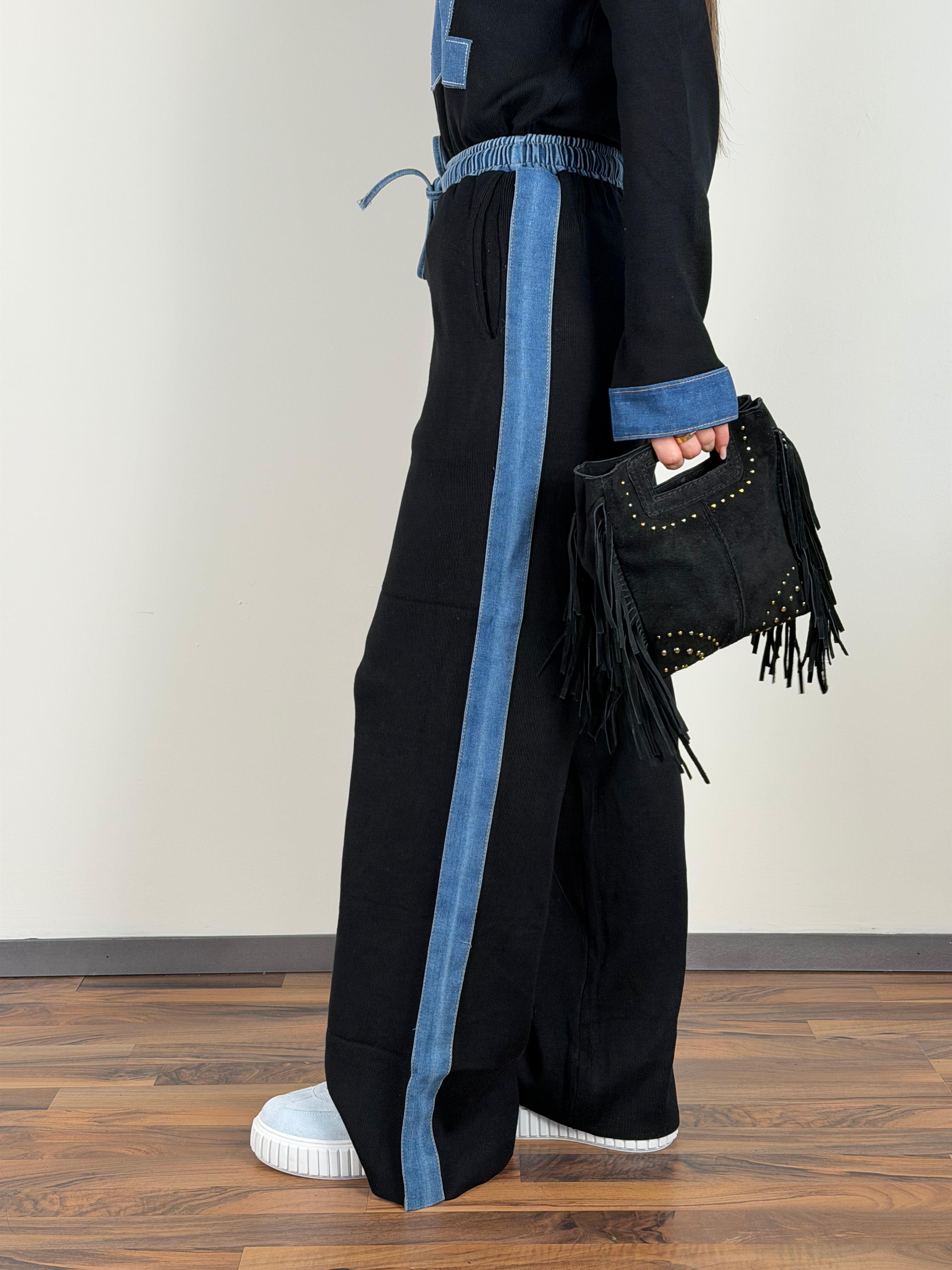 Tuta sportiva true nera