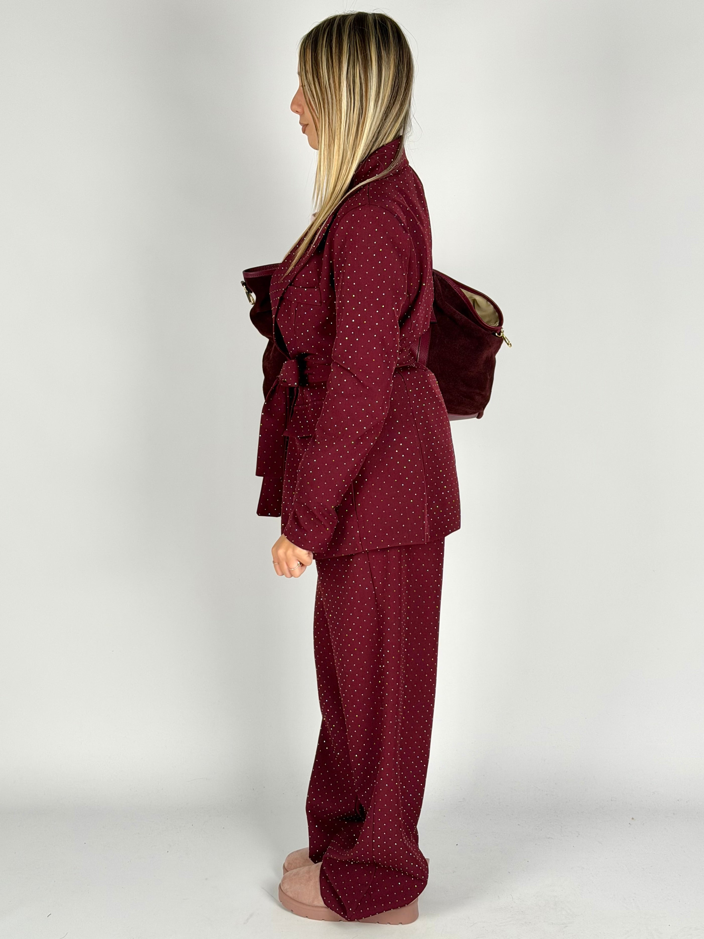 Completo zirconi bordeaux