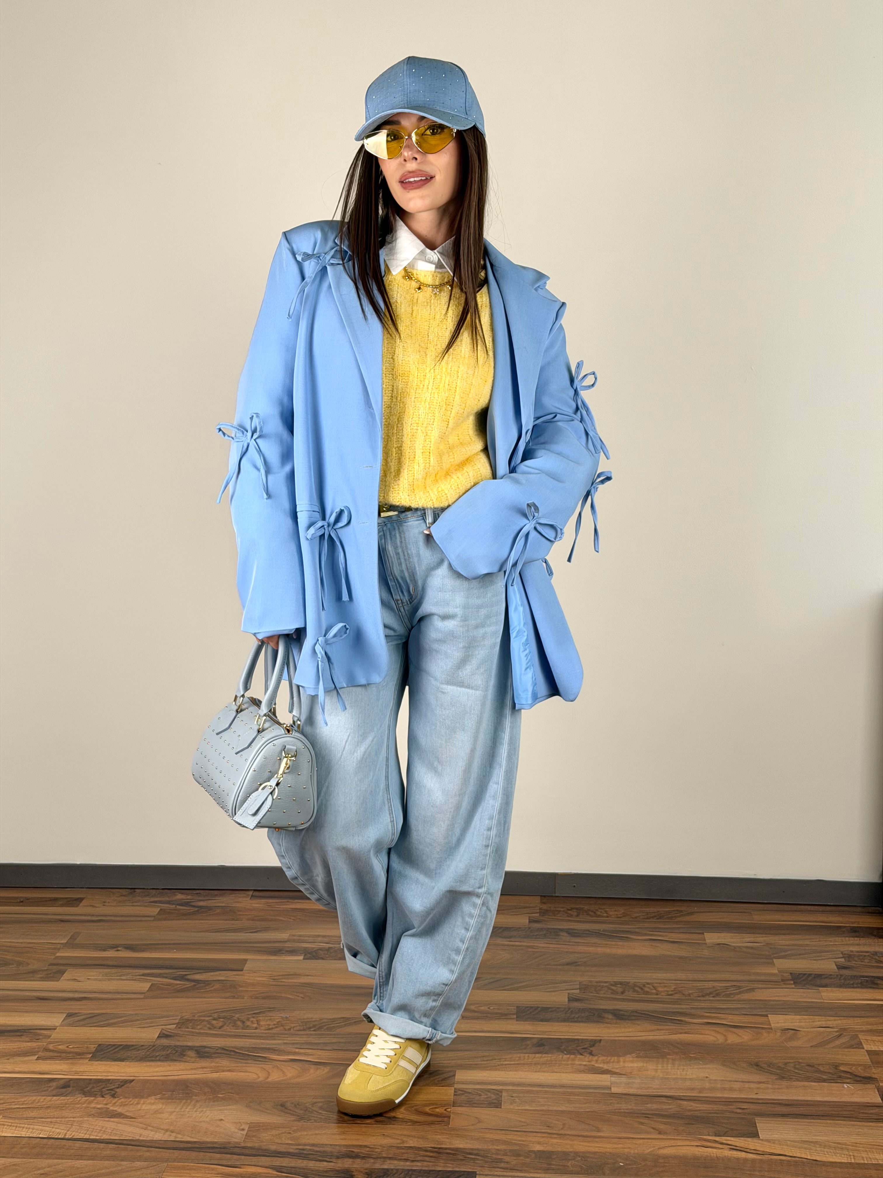 Giacca fiocchi celeste