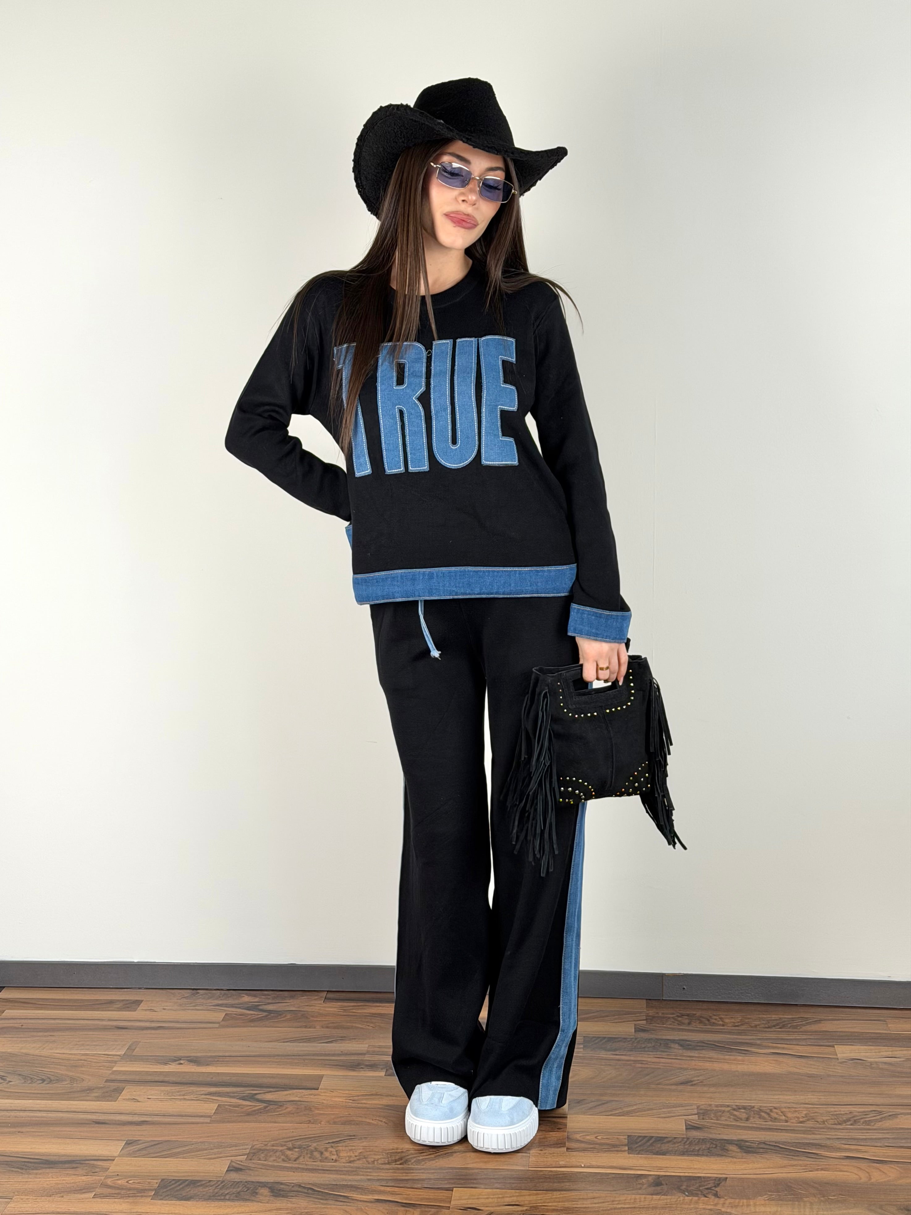 Tuta sportiva true nera