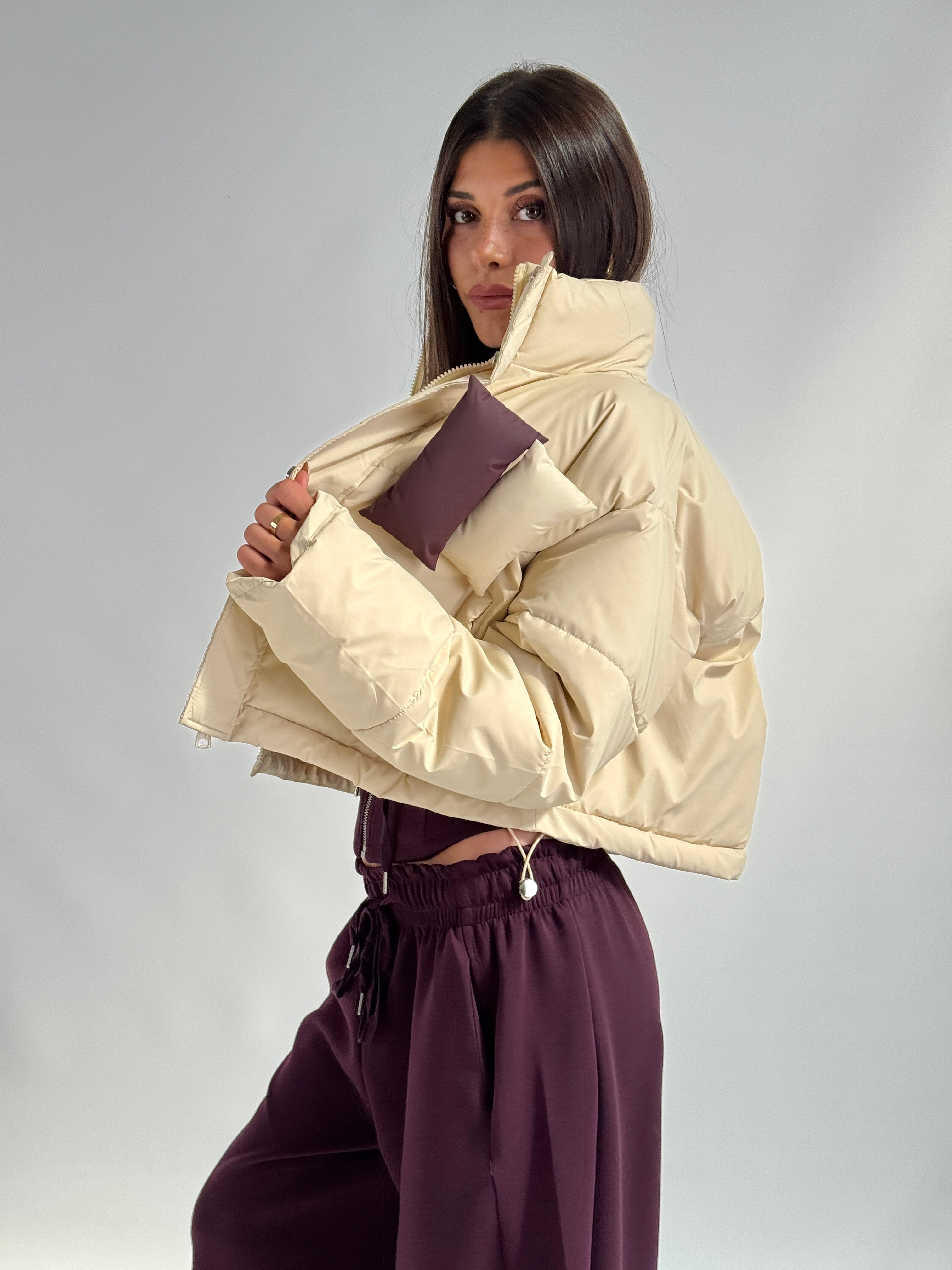 Piumino crop beige