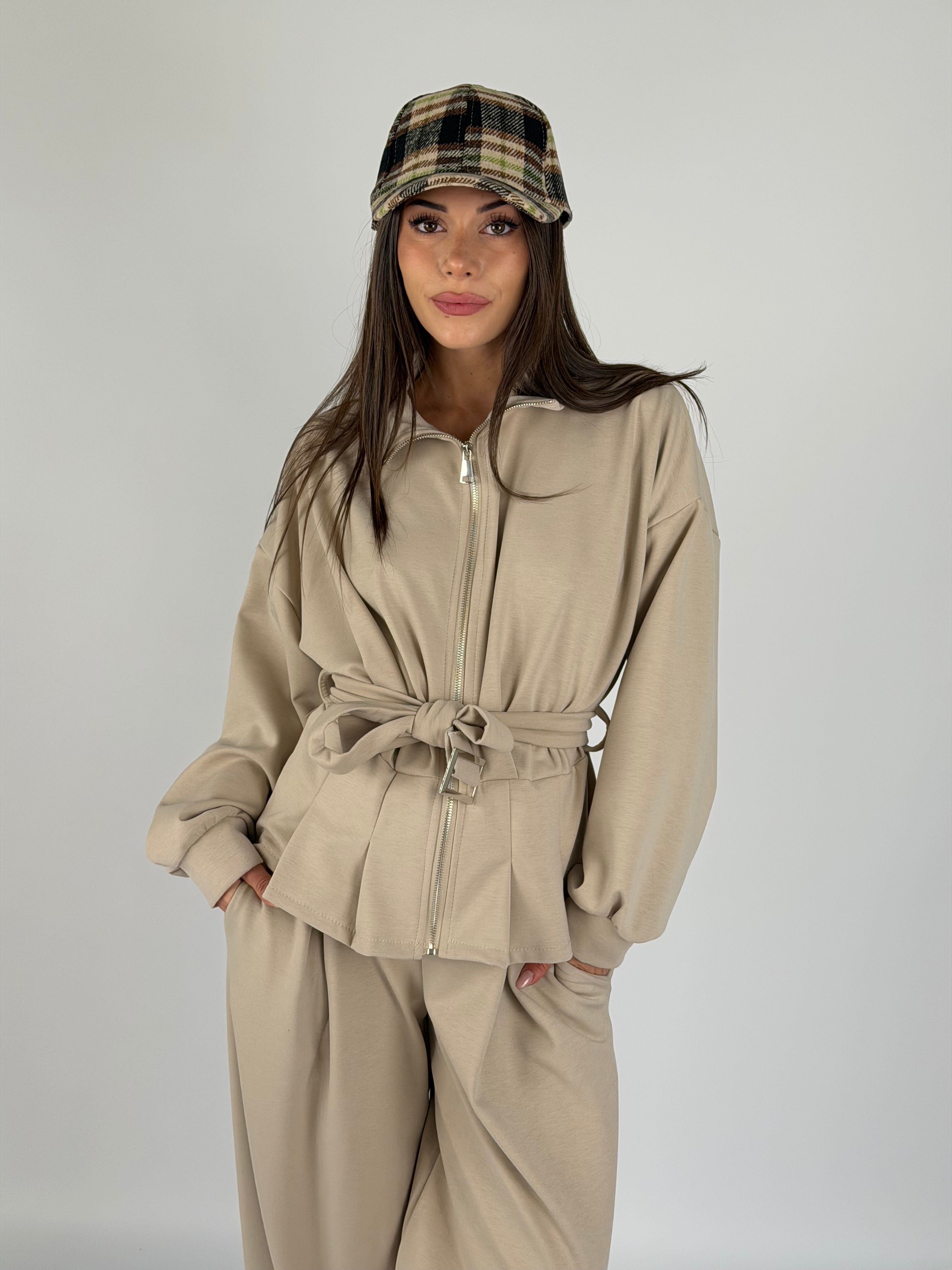 Tuta sportiva Anisa beige