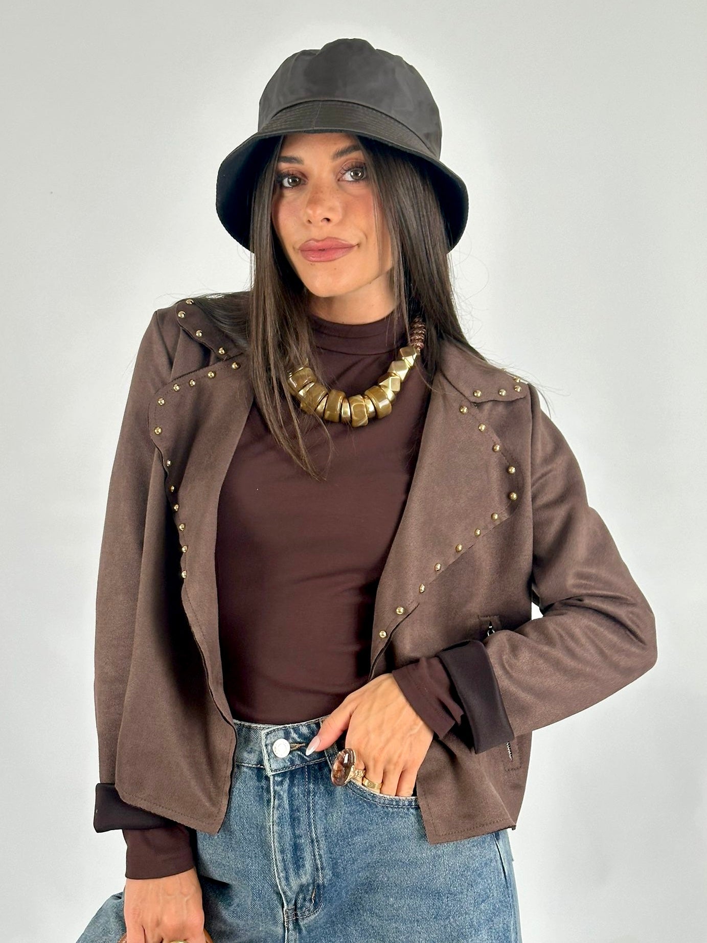 Chiodo scamosciato borchie marrone