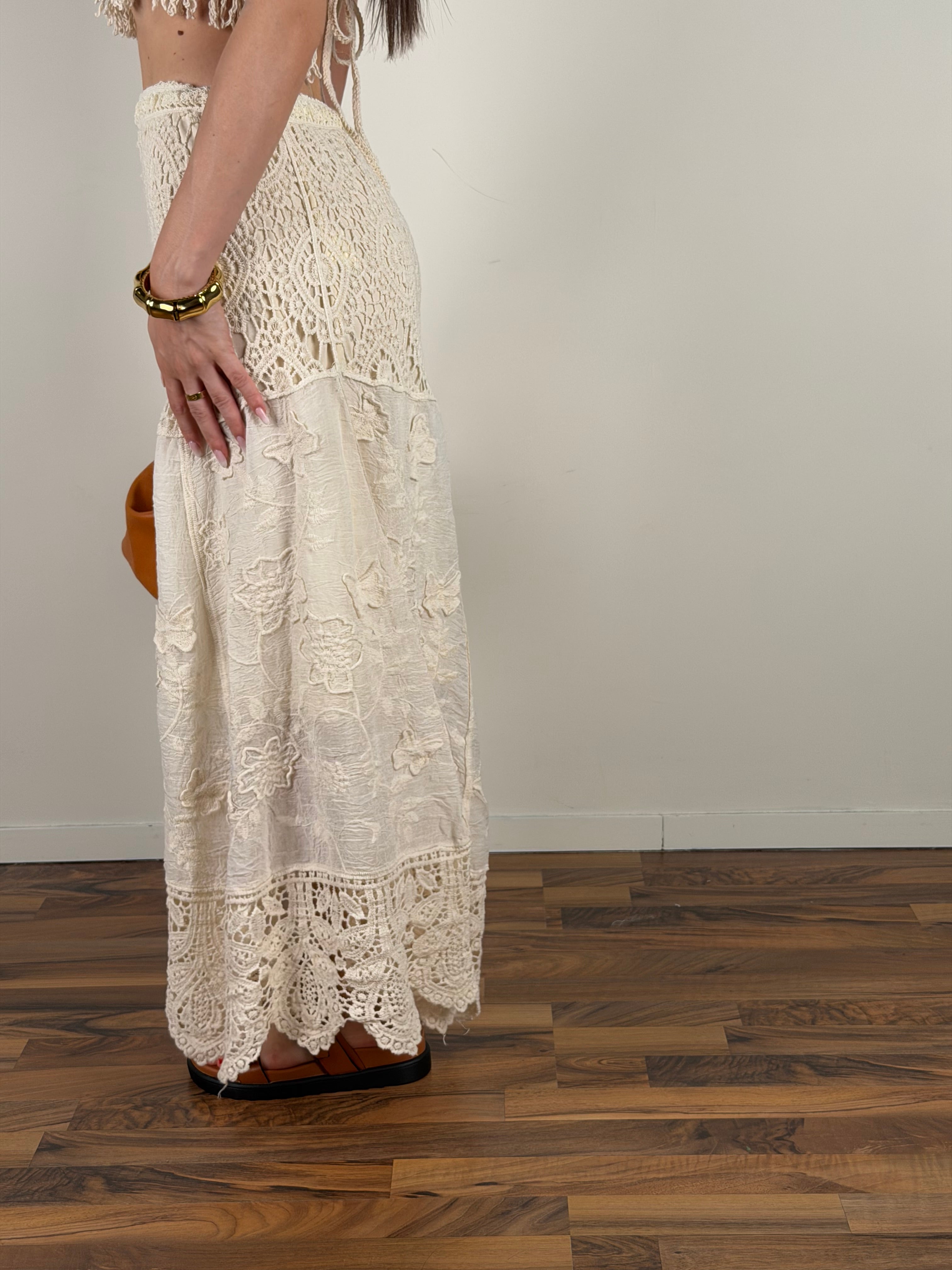 Gonna pizzo Ostuni beige