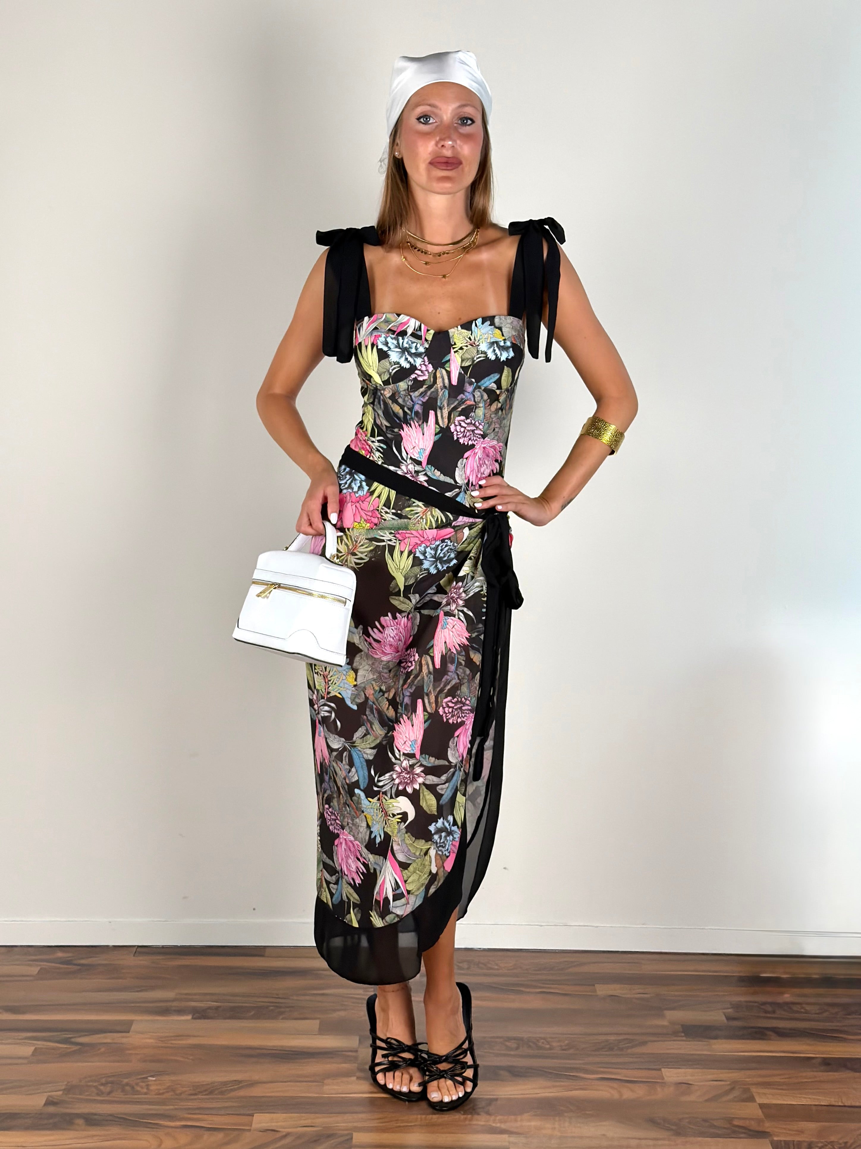 Set gonna + body flowers