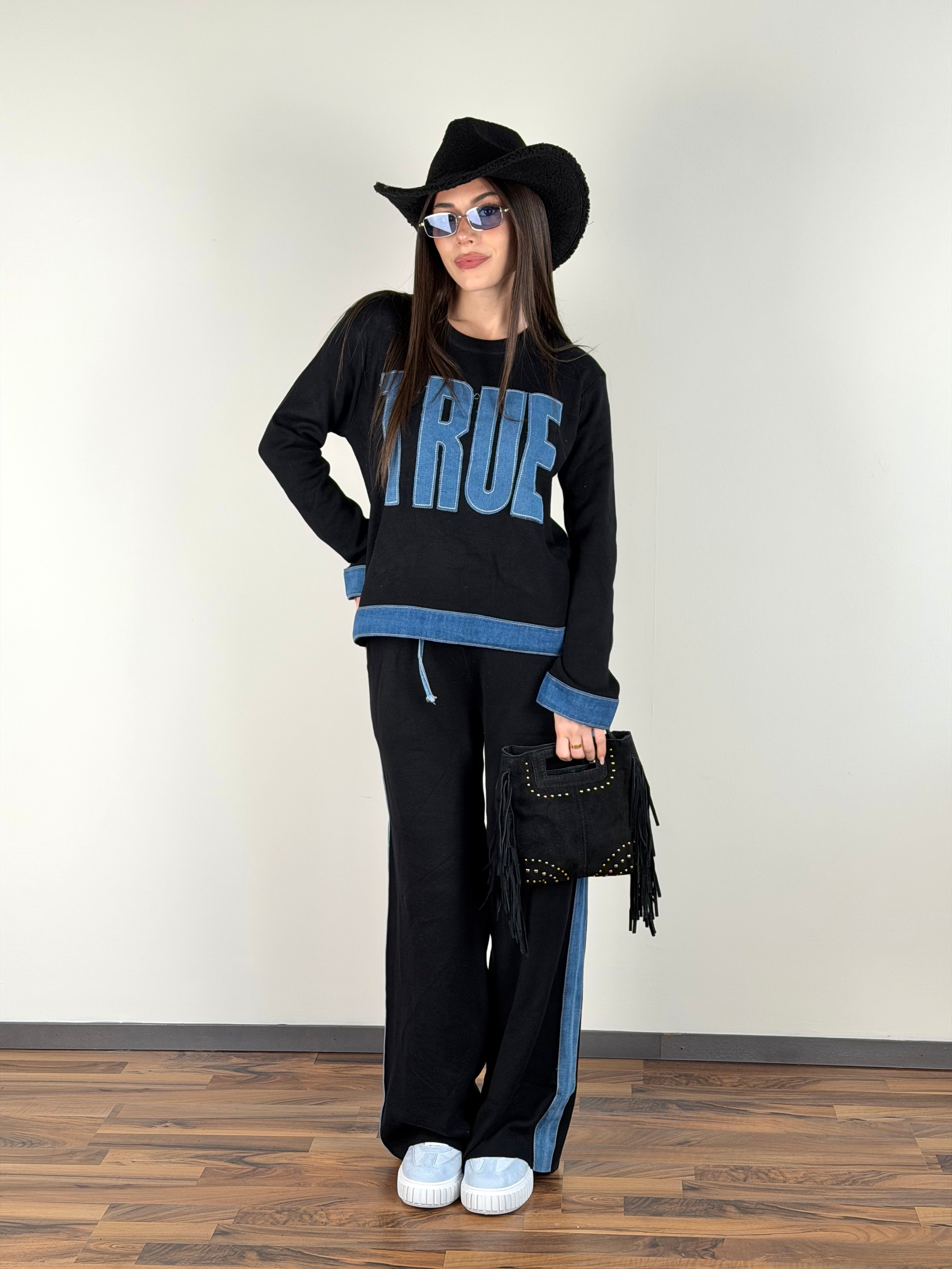 Tuta sportiva true nera