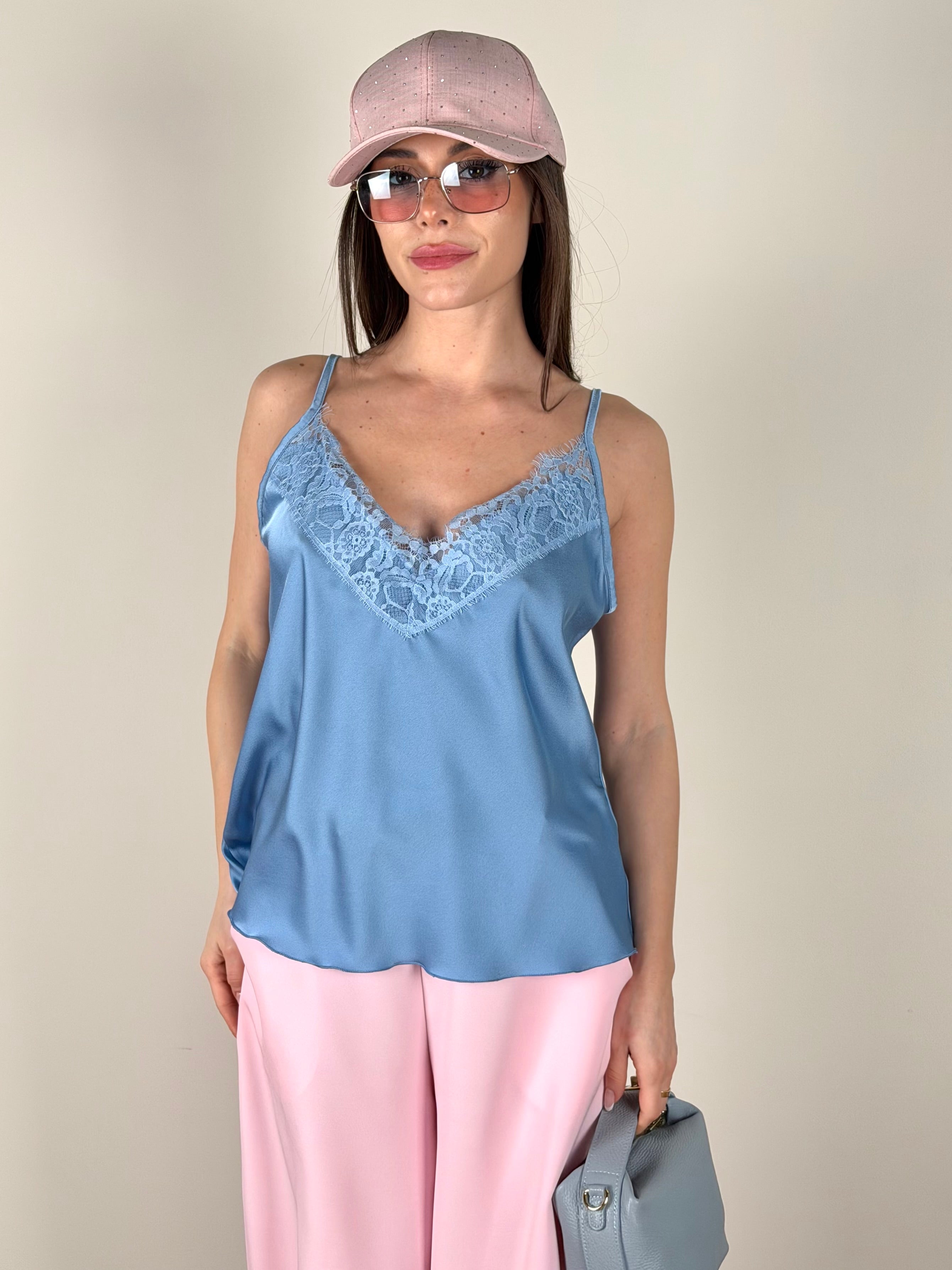 Top pizzo raso celeste