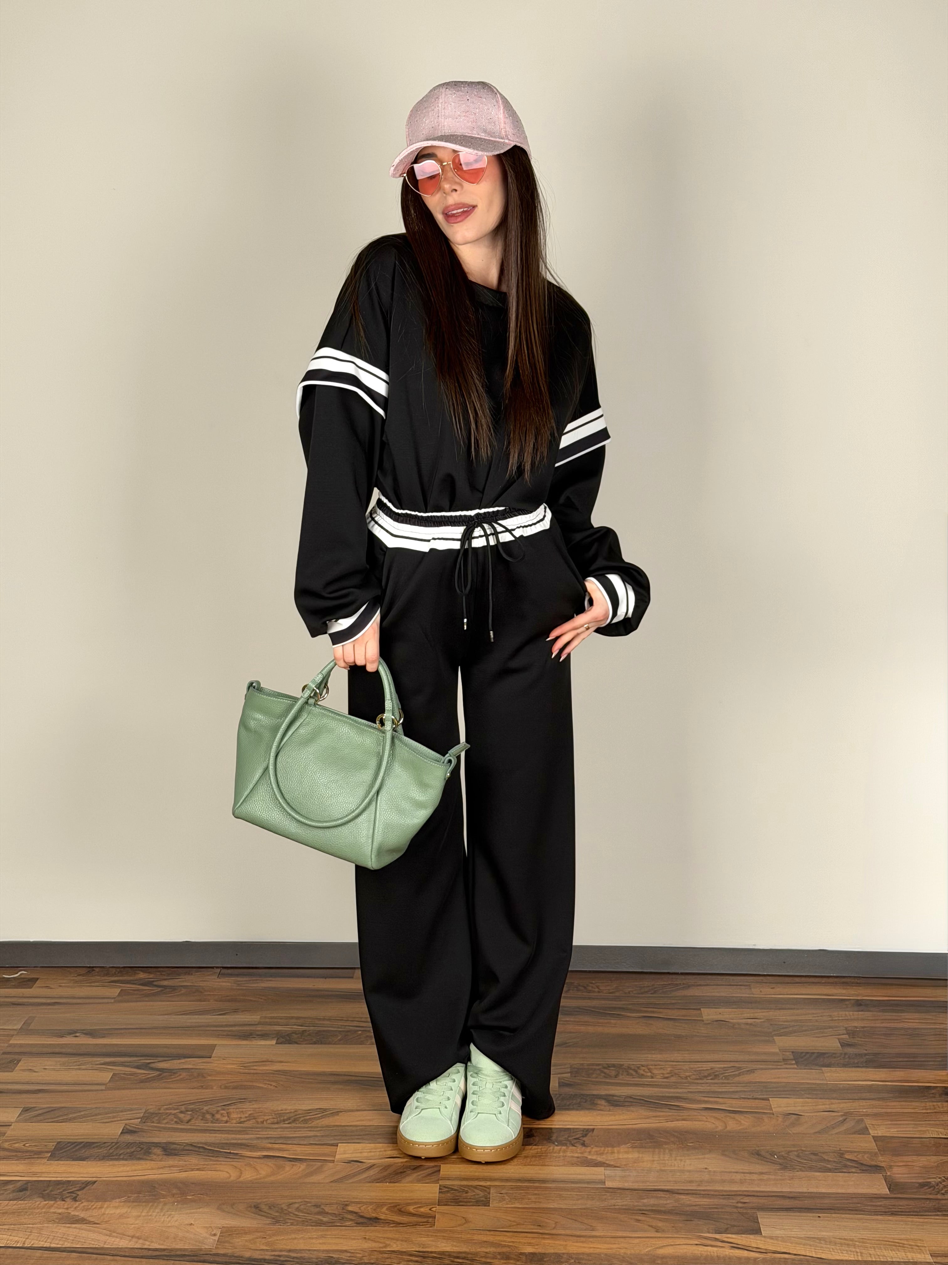 Tuta sportiva adi nera