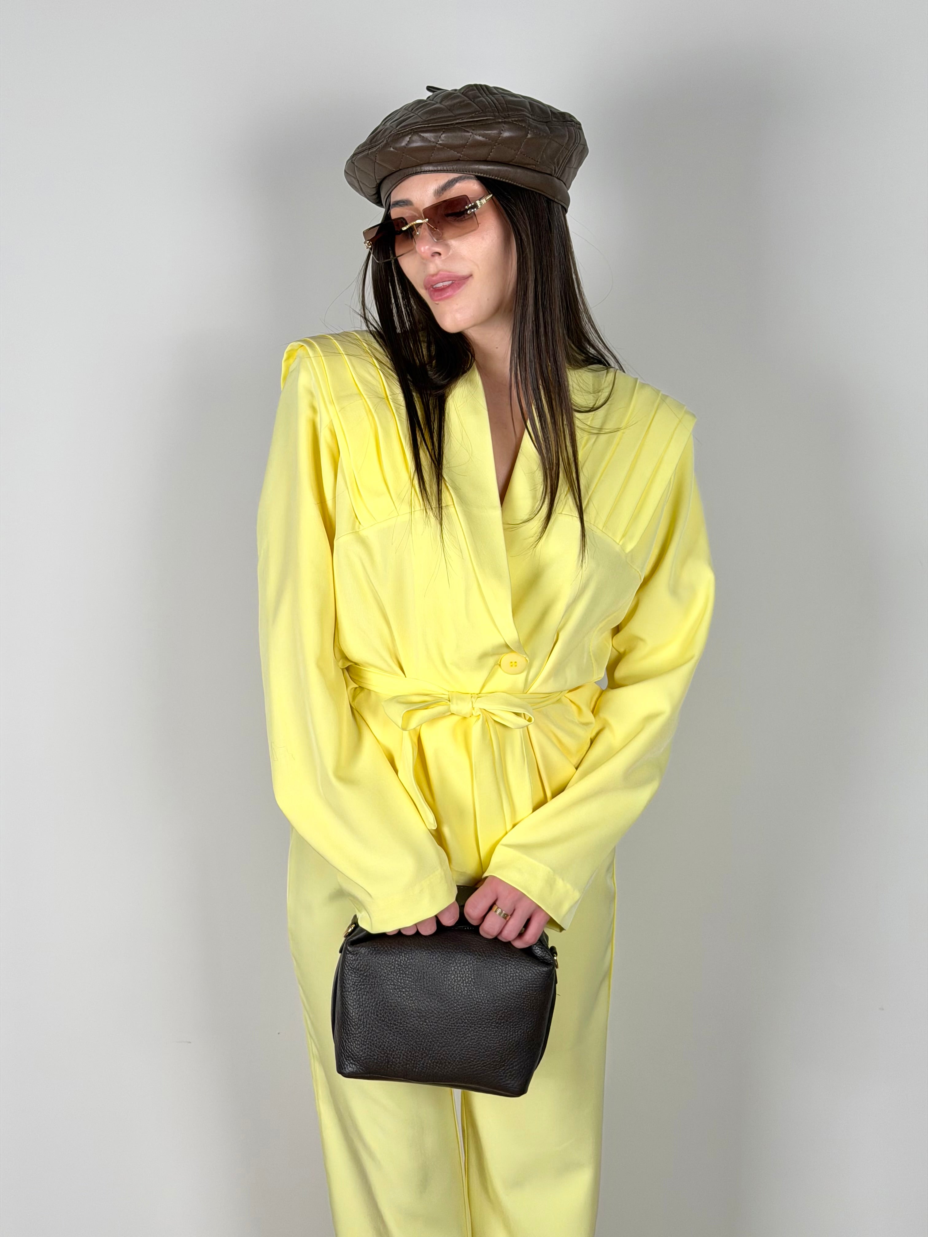 Completo Anya giallo